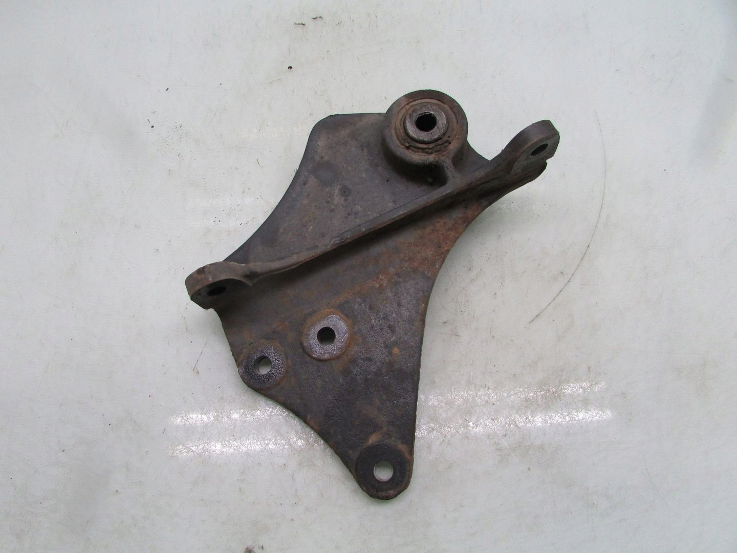 DAF LF55 LF 02R MOCOWANIE RESORA PRAWE PRZOD 19 5 Part number AFRA 788