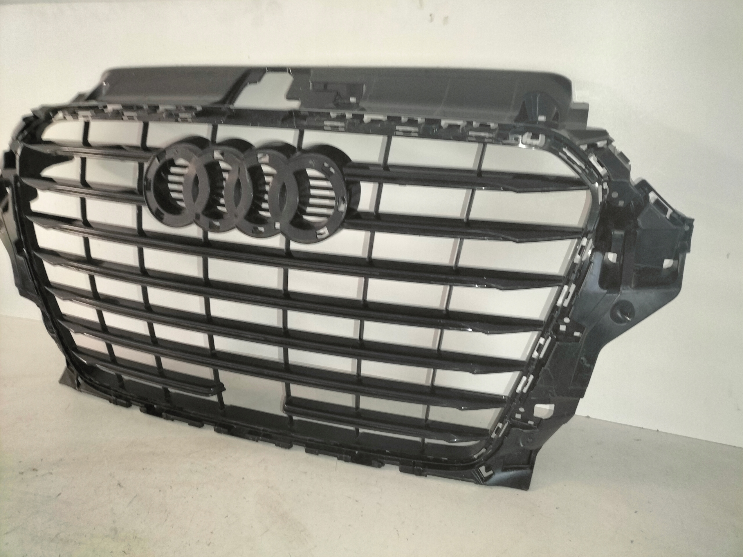 grille grid grill AUDI A3 8V 12-16 sedan S3