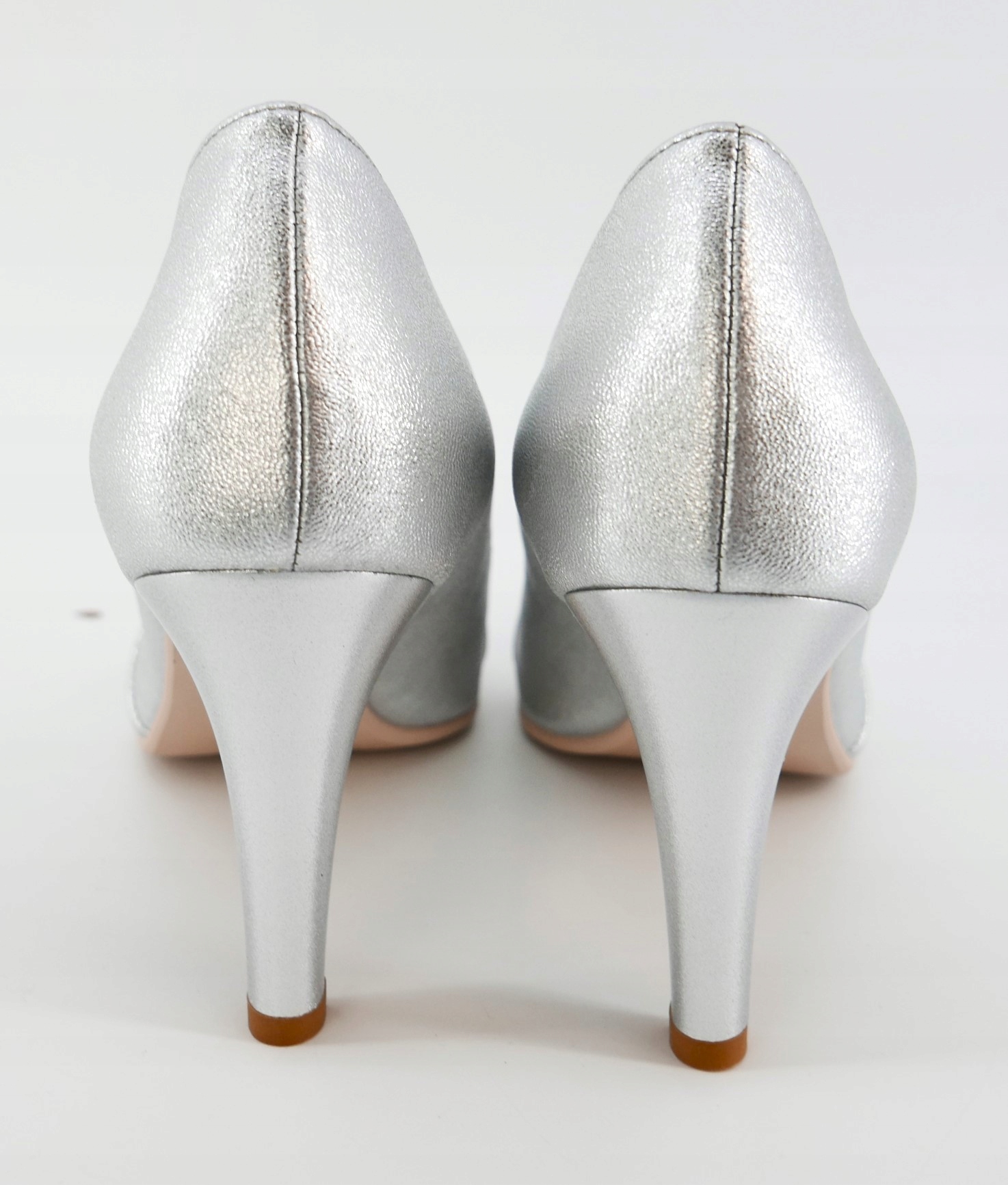 SKORPIO POLSKIE CZÓŁENKA SZPILKI SREBRNE BŁYSK R37 Długość wkładki 24 cm