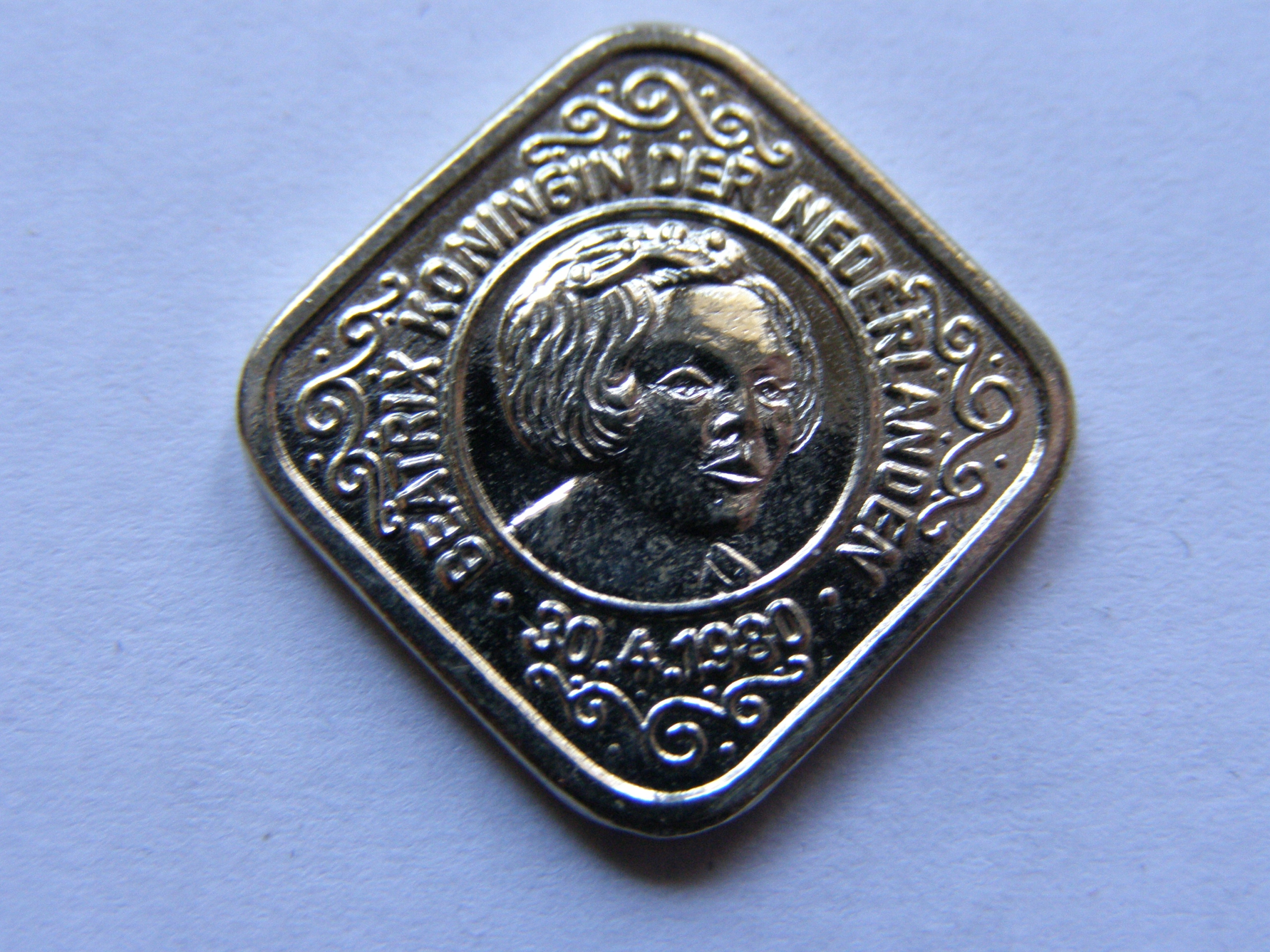 HOLANDIA HOLLAND 5 CENTS 1980 ROK OKOLICZNOŚCIOWA