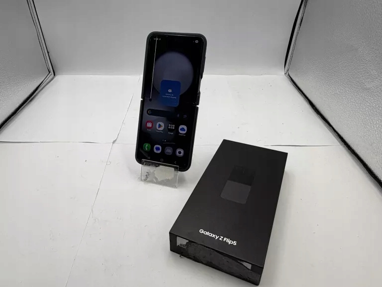 Smartfon Samsung Galaxy Z Flip4 8 GB / 512 GB 5G szary