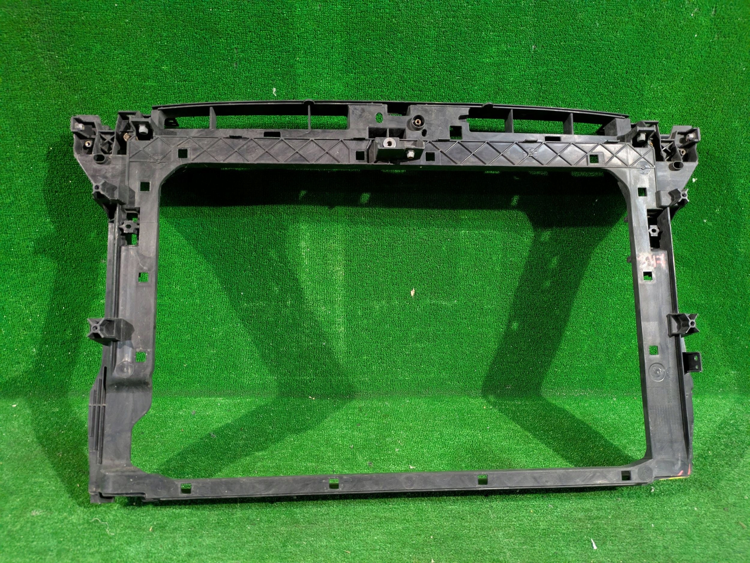 support panel for radiators front pillar iron SKODA SUPERB III 3V0 NR.347