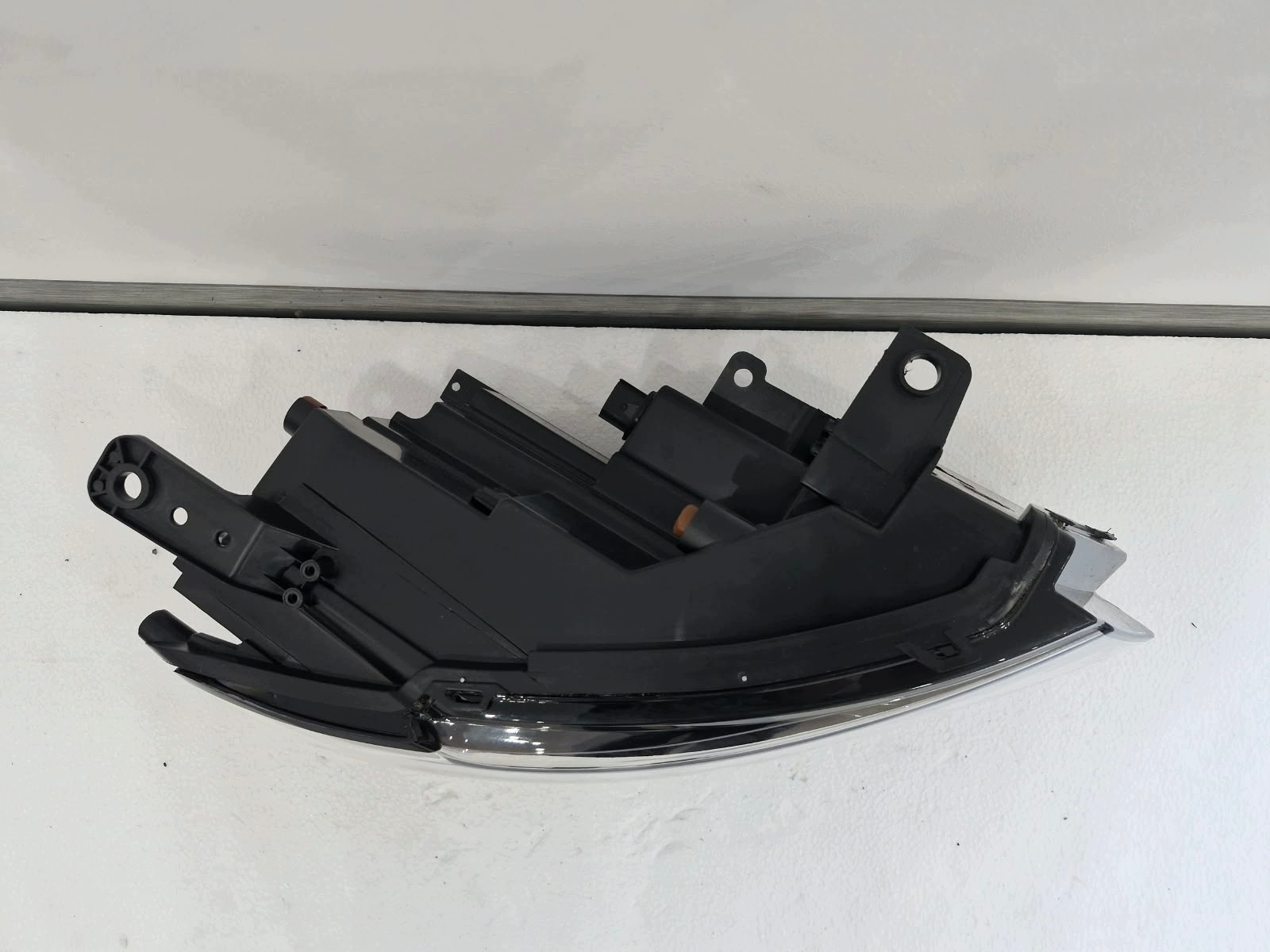 light right Jeep Compass II Bi-Xenon LED