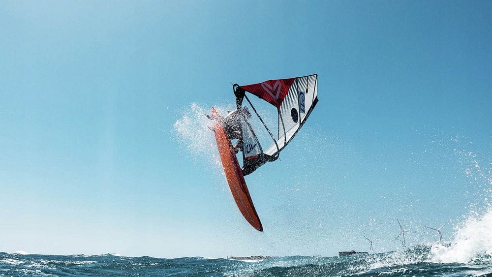 Żagiel Severne 2021 RedBack - 2,6 Model RedBack