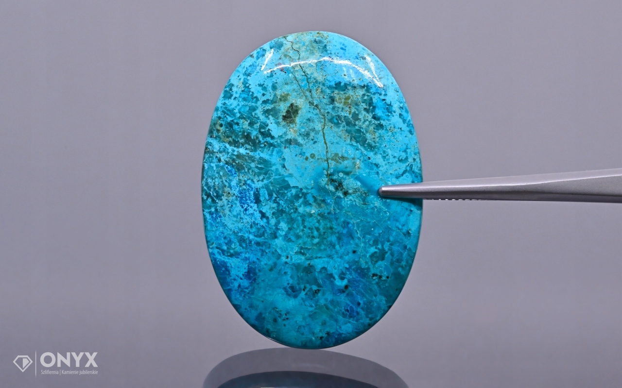 Šatukit nízký kabošon ovál 39x27,5 mm