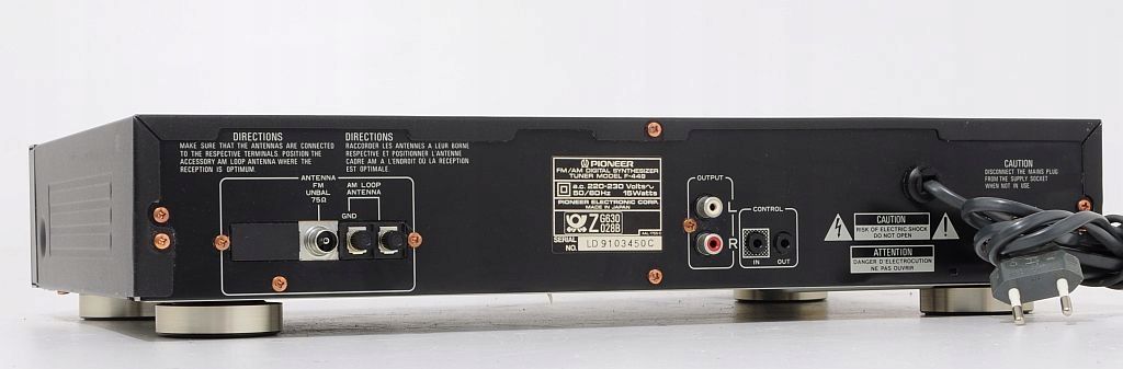 PIONEER F-449 FIRMOWY TUNER RADIOWY ! Radio AM FM