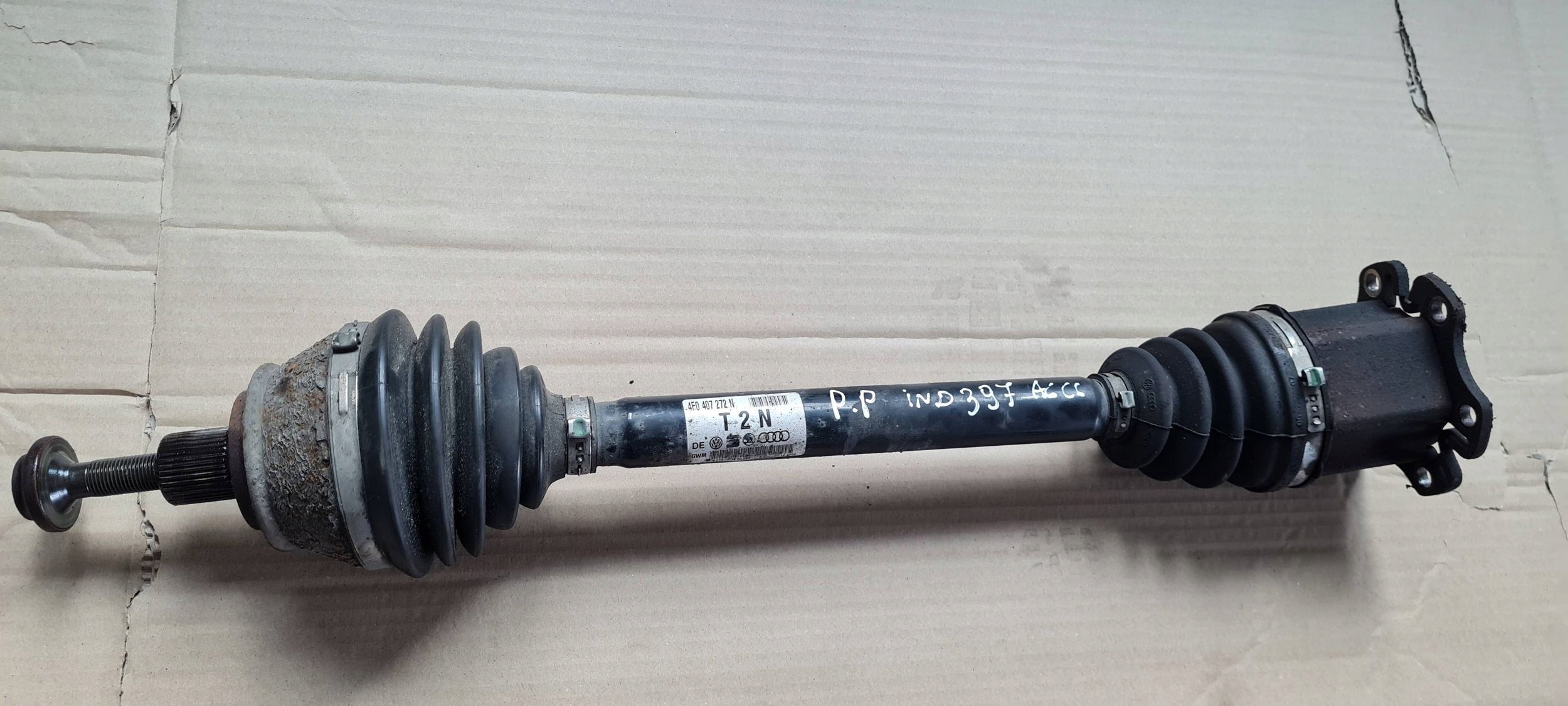 A6 C6 LIFT semi-axis semi-axis right front 2.0 TDI AUTOMAT 4F0407272N
