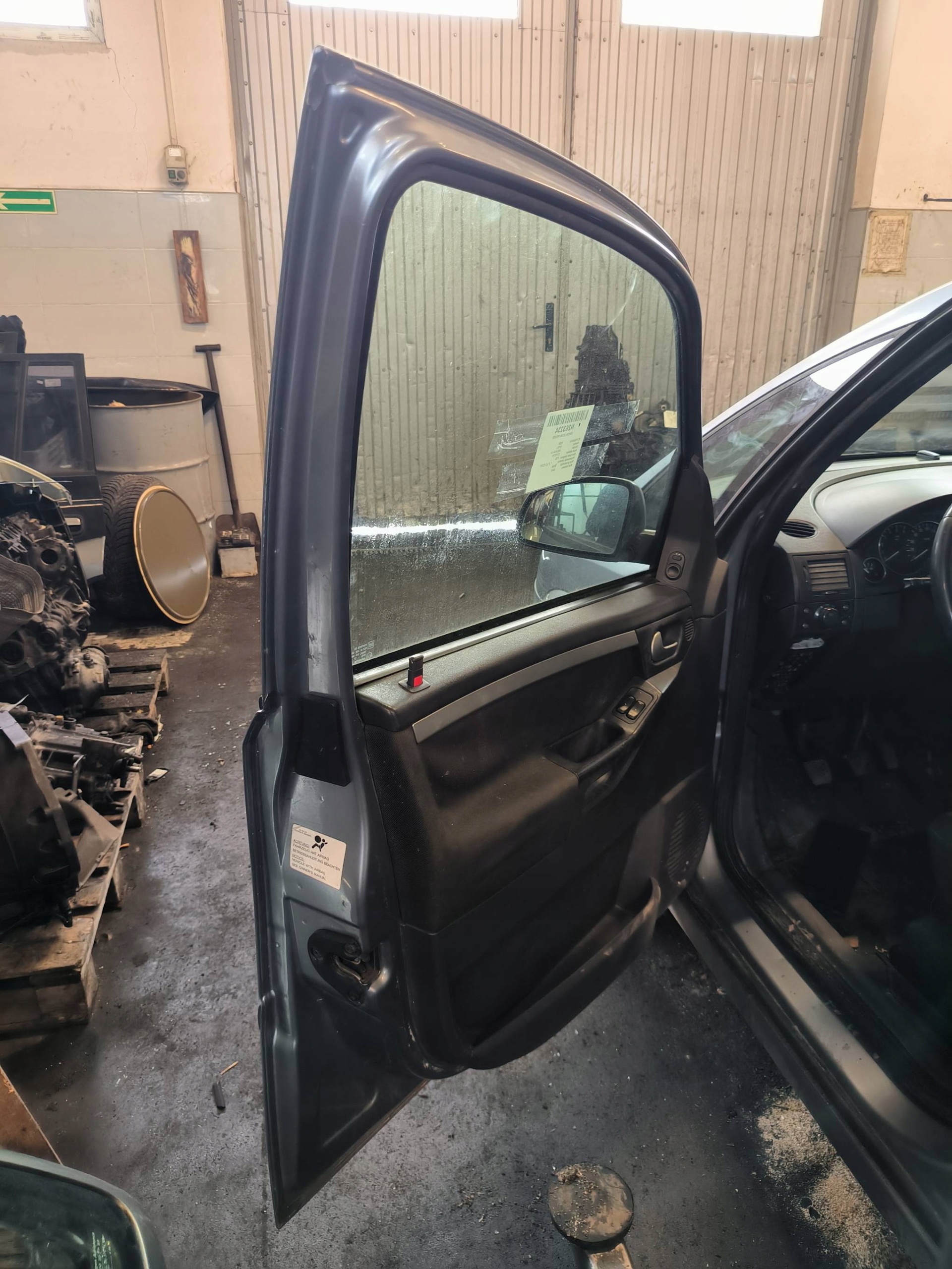 Tür links vorne 4AU OPEL MERIVA A