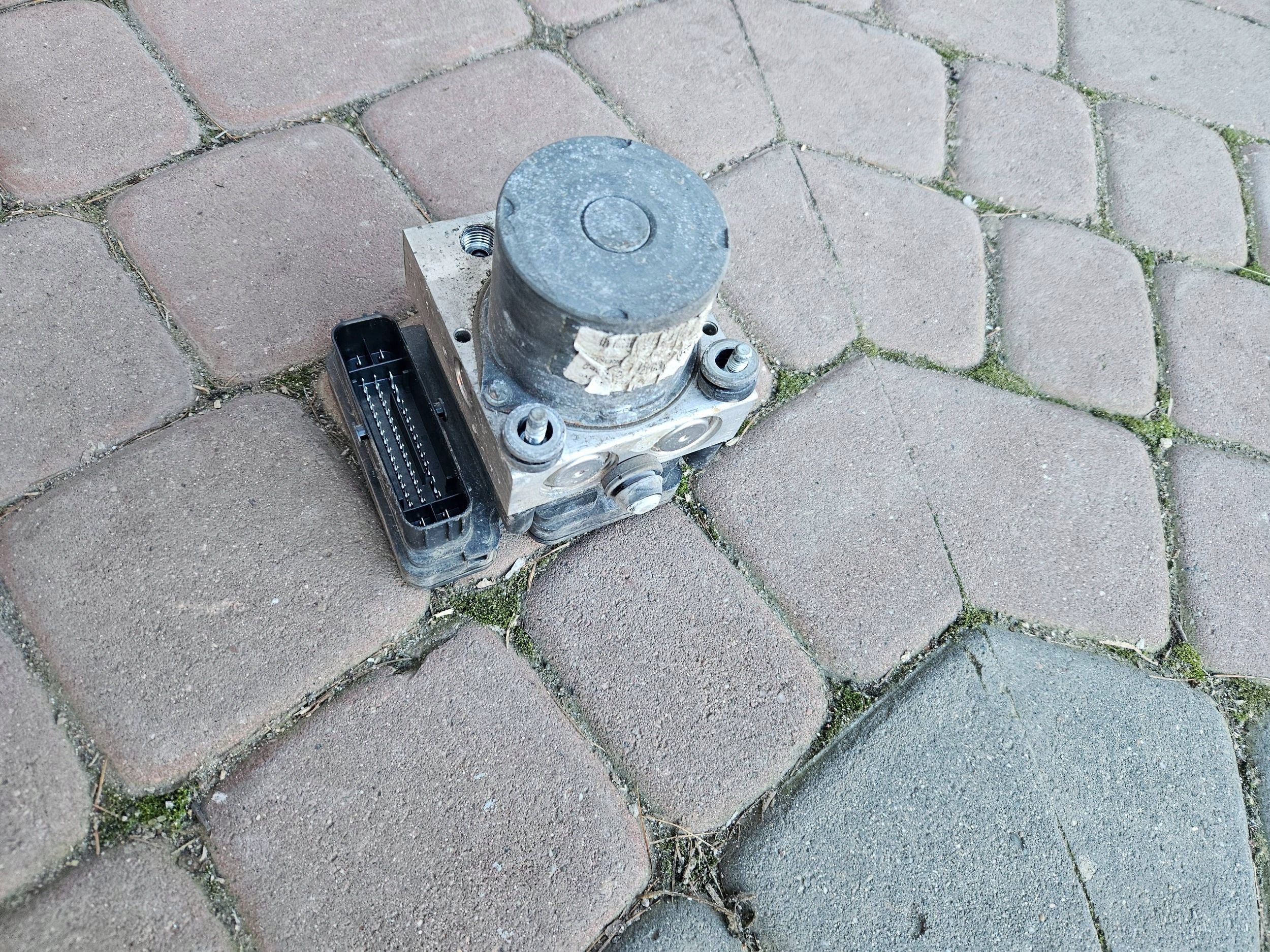 Servofreno ABS Opel Insignia B 84315515