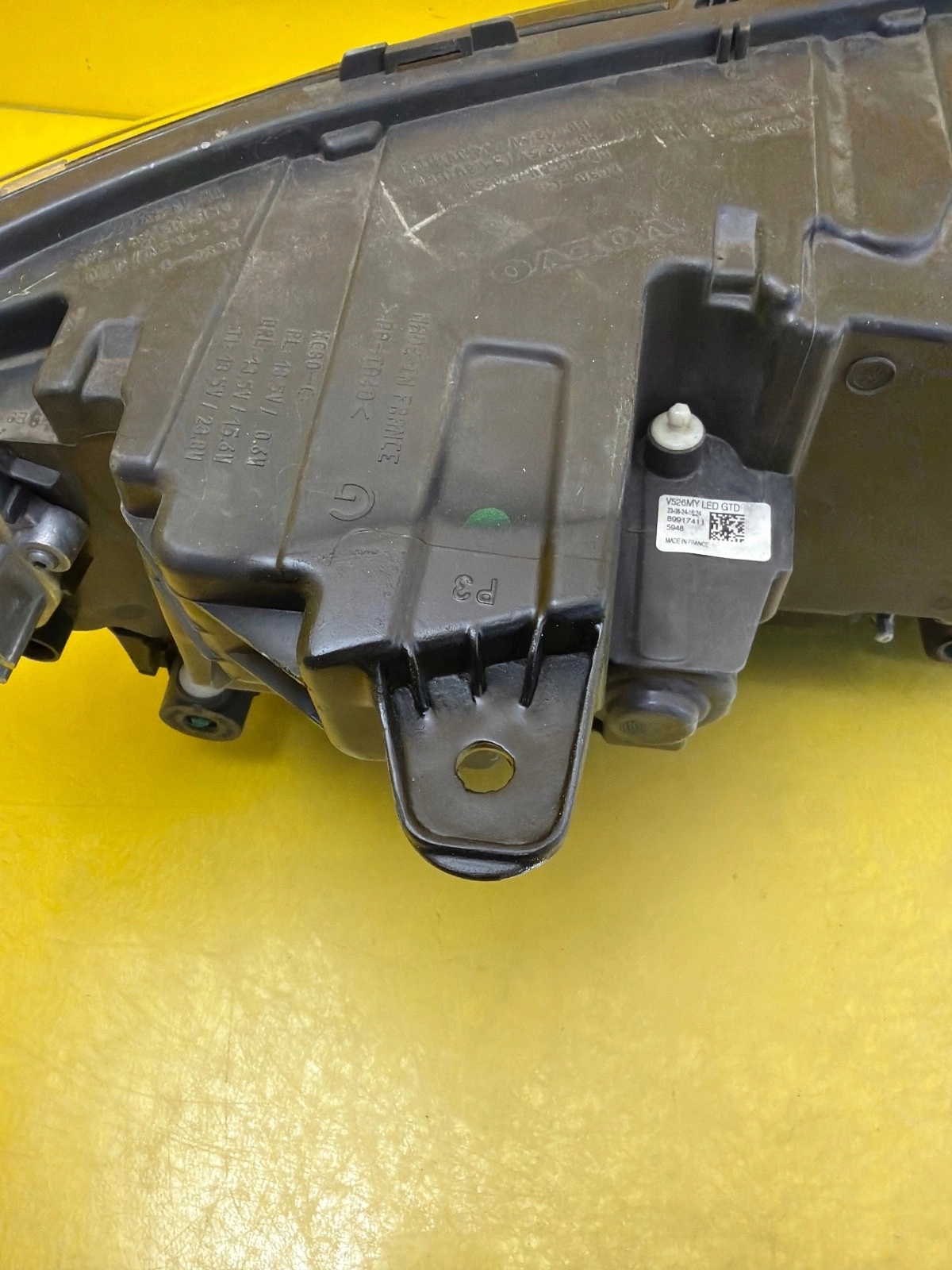 light left Volvo XC90 II 17- Full Led 32404715