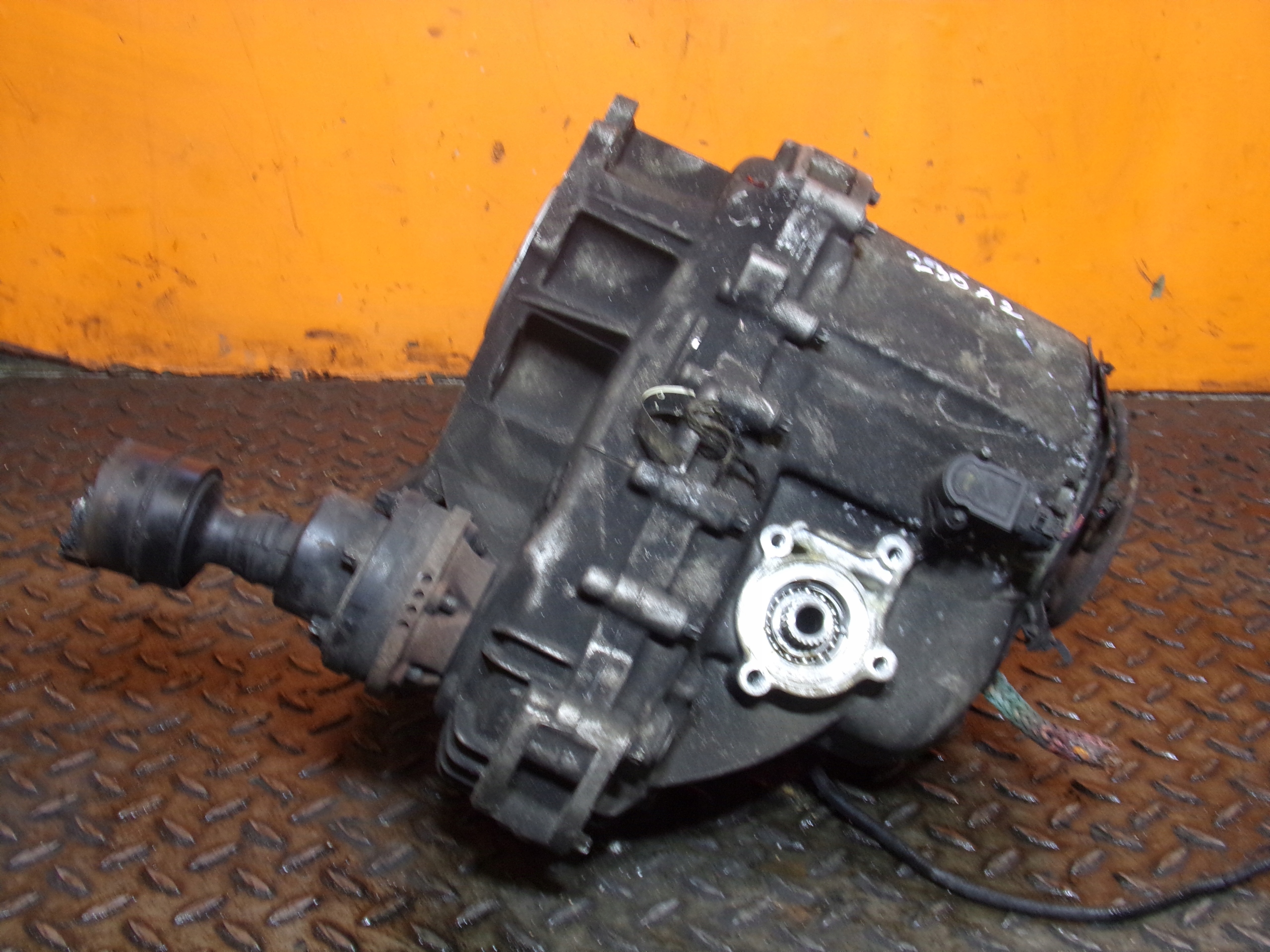 RANGE ROVER SPORT 2.7 TDV6 09r190KM reduktor Producent części Land Rover OE