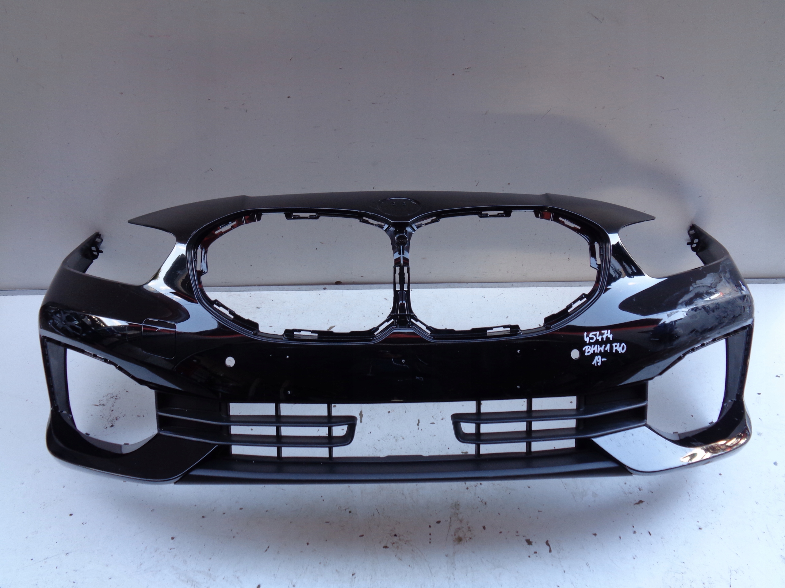 front bumper BMW 1 F40 19- NR 45474