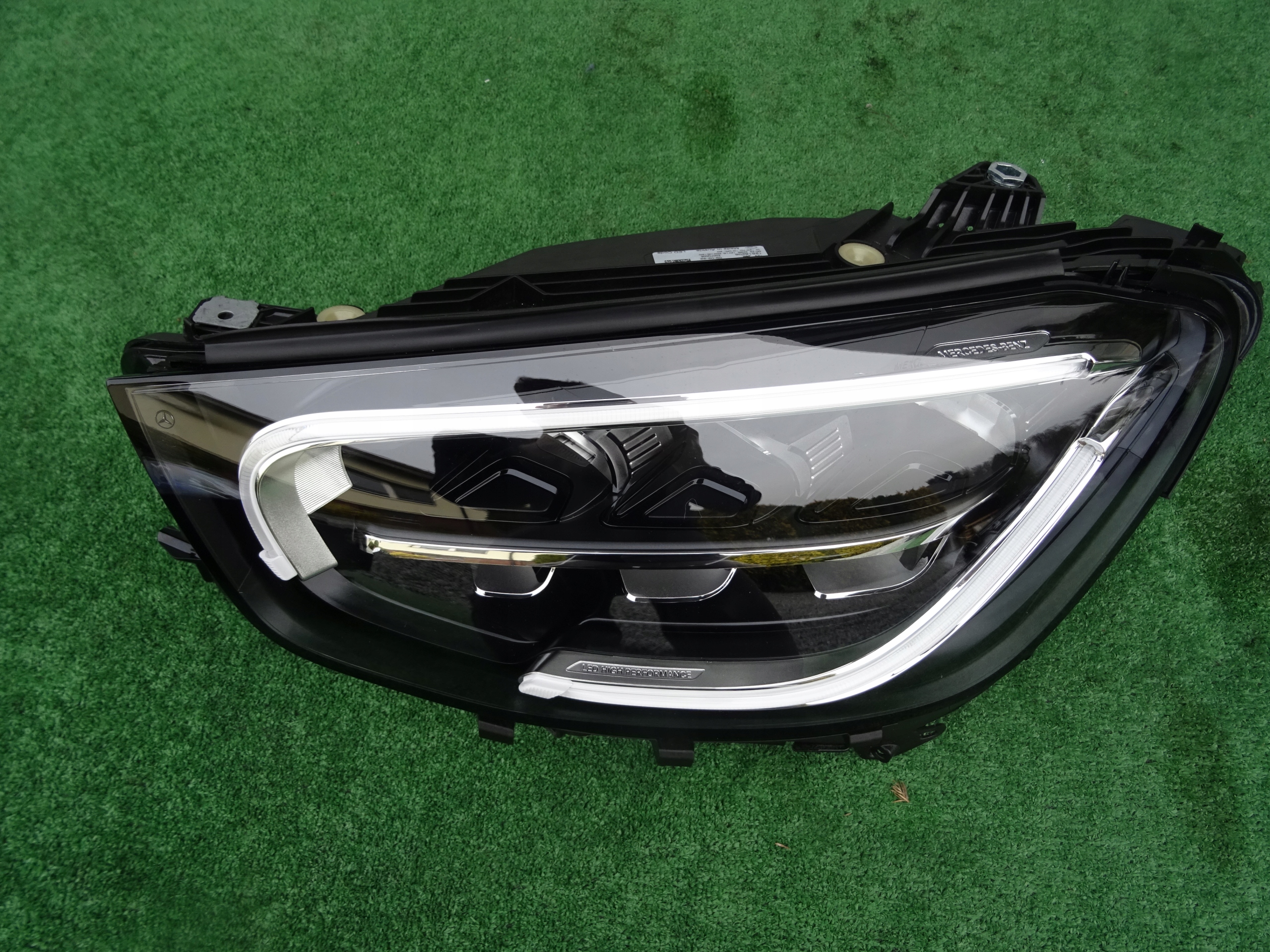 LAMPA LEWA PRAWA FULL LED W253 GLC LIFT EU KOMPLET Wersja Europejska