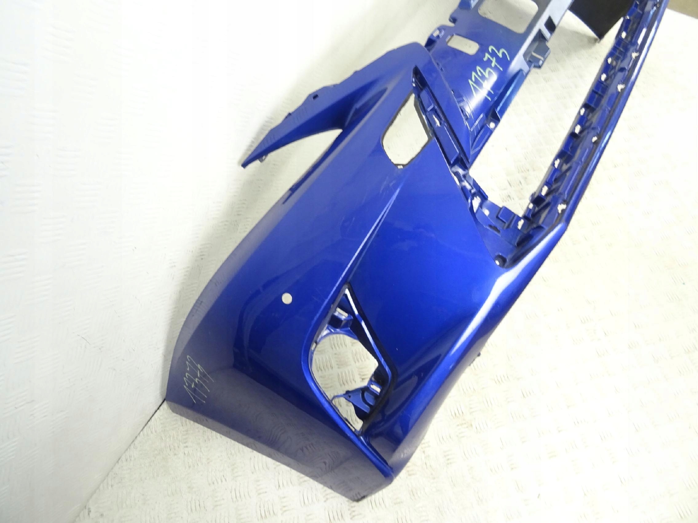 LEXUS CT 200 CT200H LIFT 14- bumper front