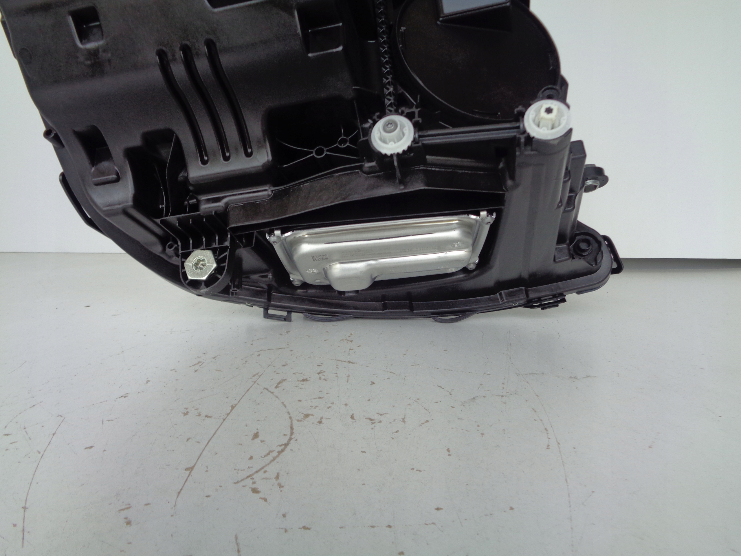 light left MERCEDES E-KLASA W213 LIFT FULL LED