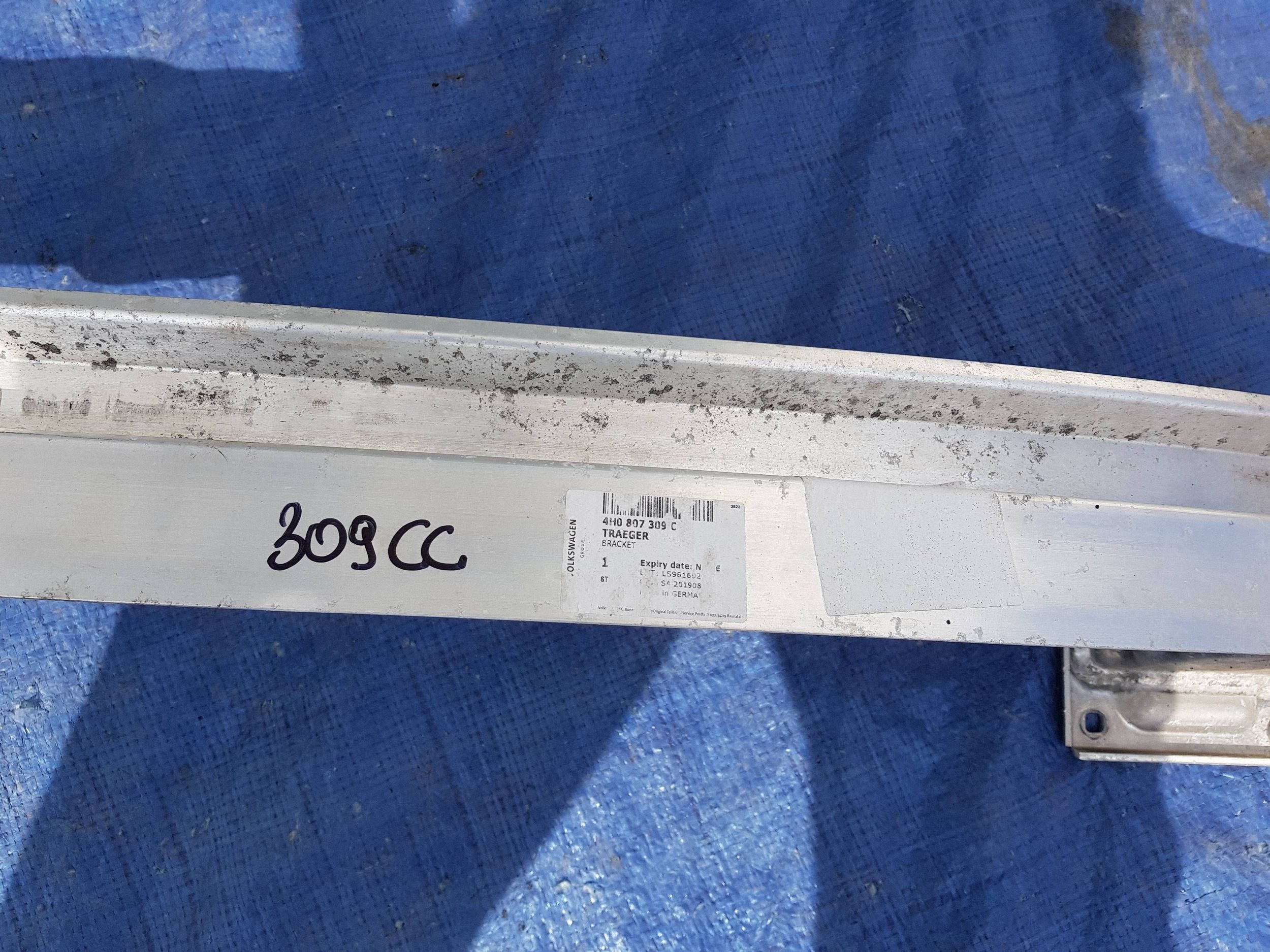 bumper support rear part rear pillar 4H0807309C Audi A8 D4 4H