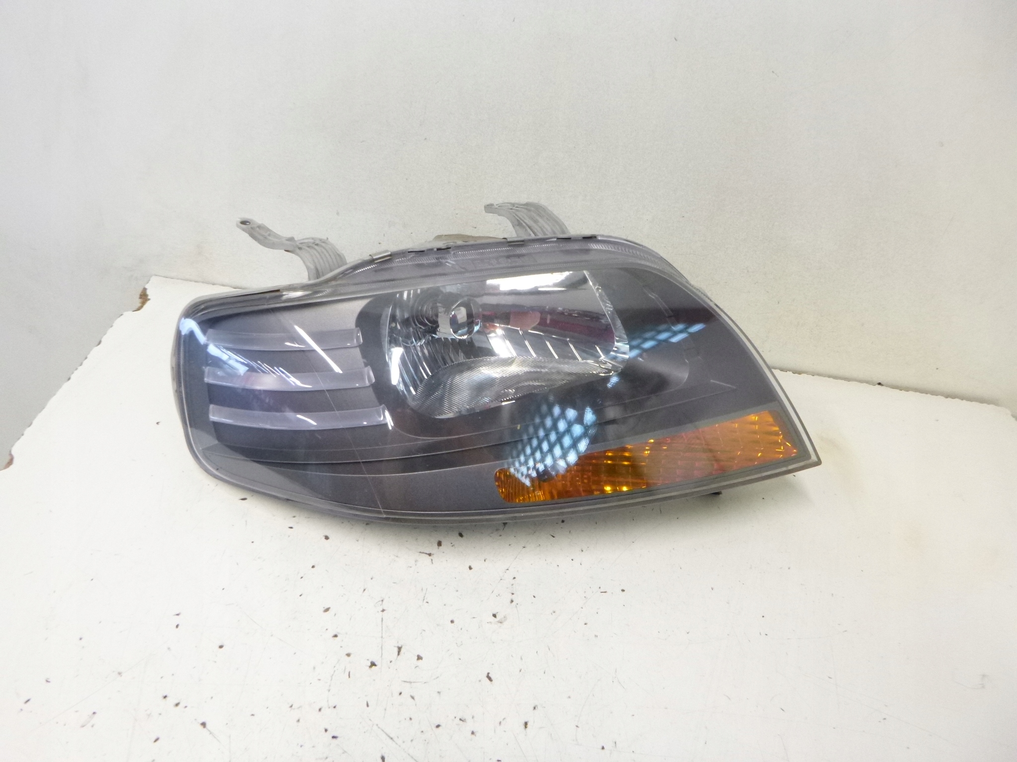 light front Daewoo Chevrolet Kalos 2005r.