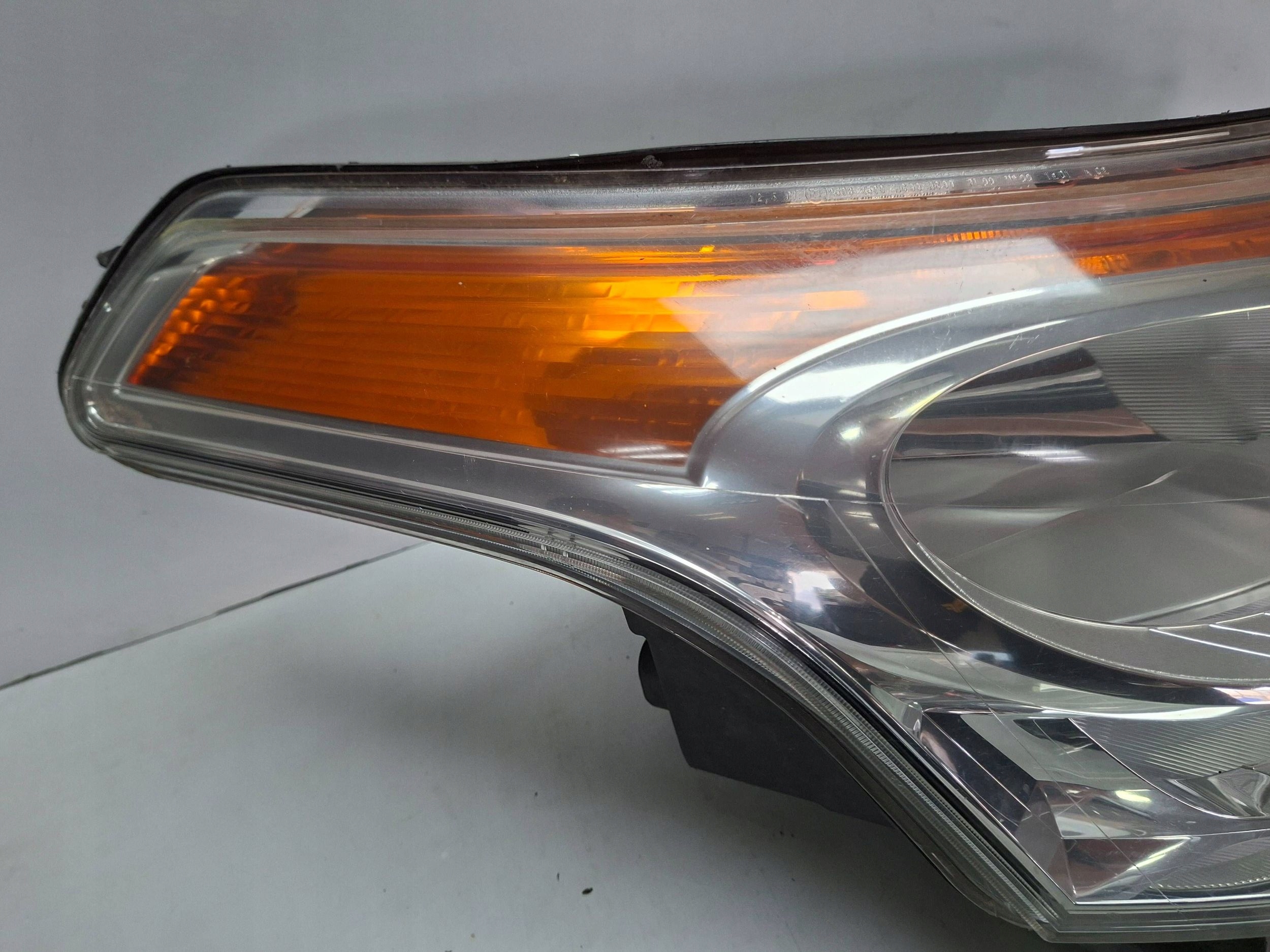 light front right CITROEN C3 PICASSO 2009
