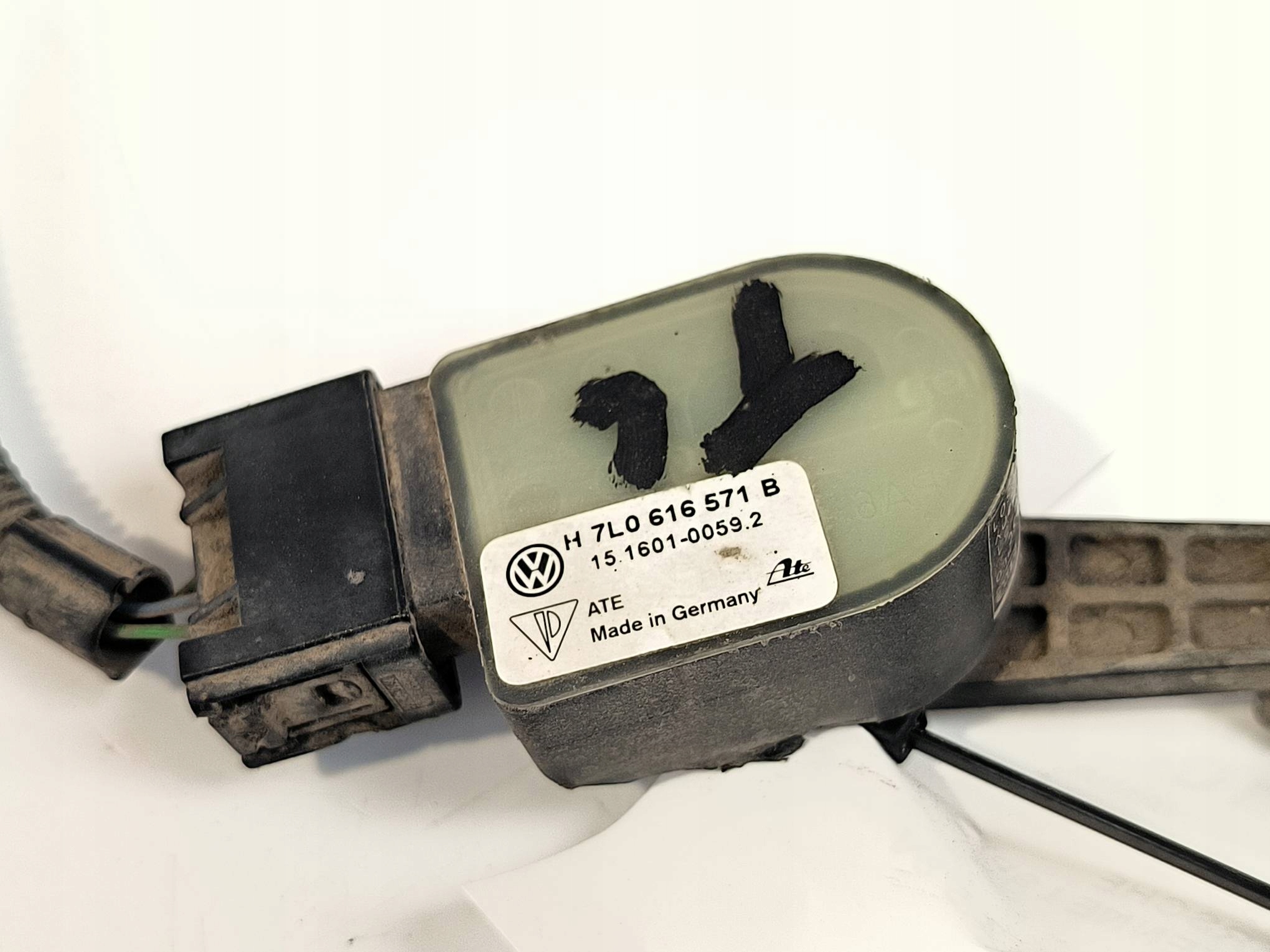 sensor POZIOMOWANIA 4E0907503C PORSCHE CAYENNE and 9PA