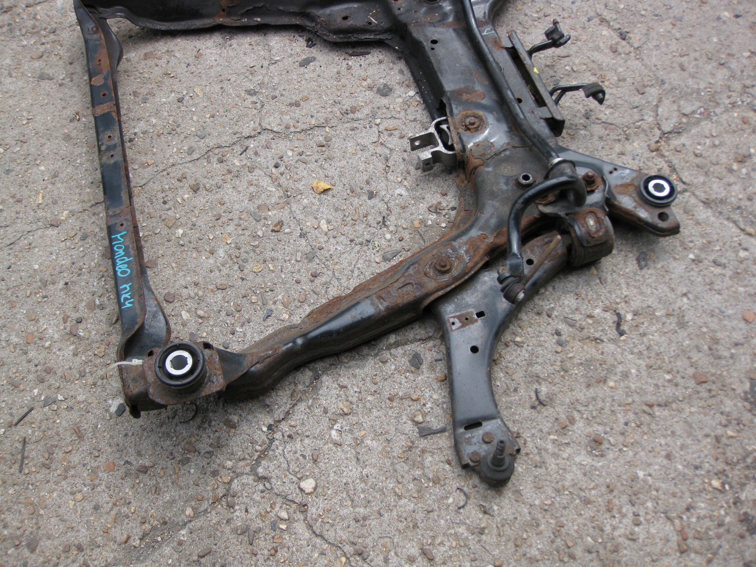 FORD MONDEO MK4 KOMBI 08R axle beam subframe springing G9N-5000 -T033A