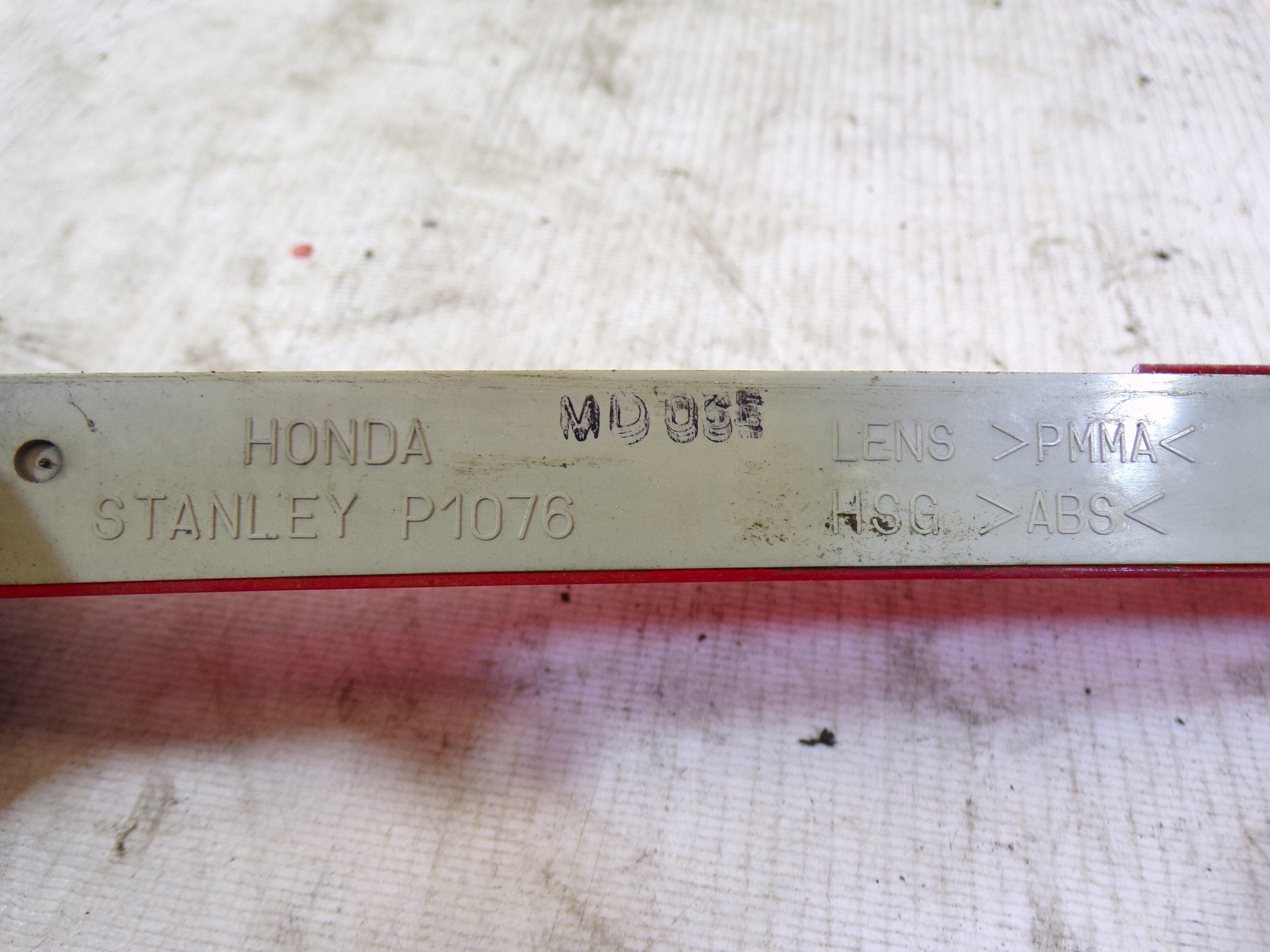 TRZECIE light STOP HONDA HR-V 1 and