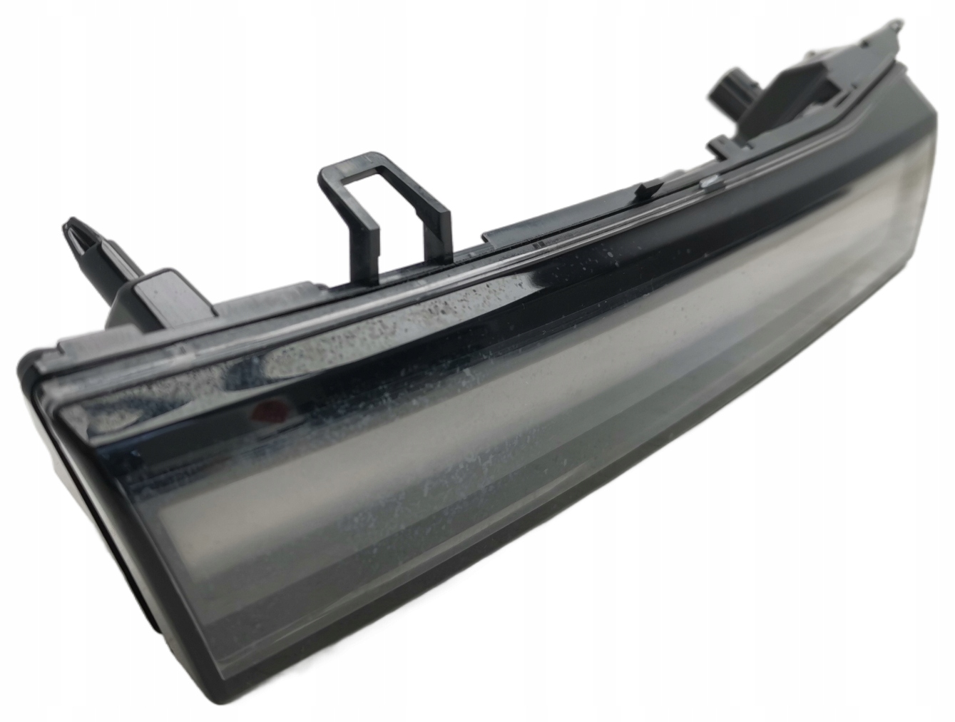 молдинг led решетки правая vw ID BUZZ 1T3941654 оригинальная