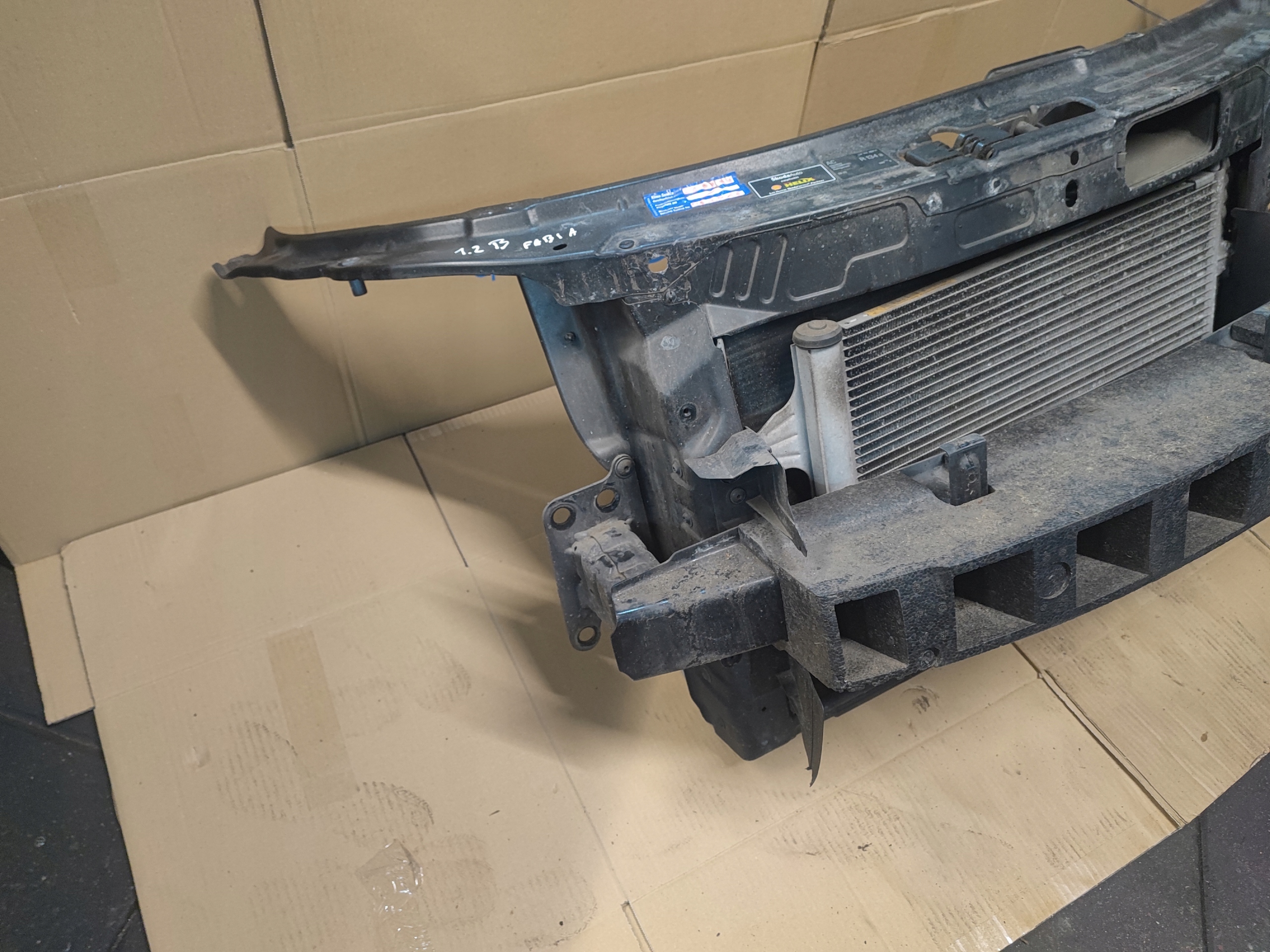 SKODA FABIA II front body wall front sider radiator complete 1.4 1.6 petrol