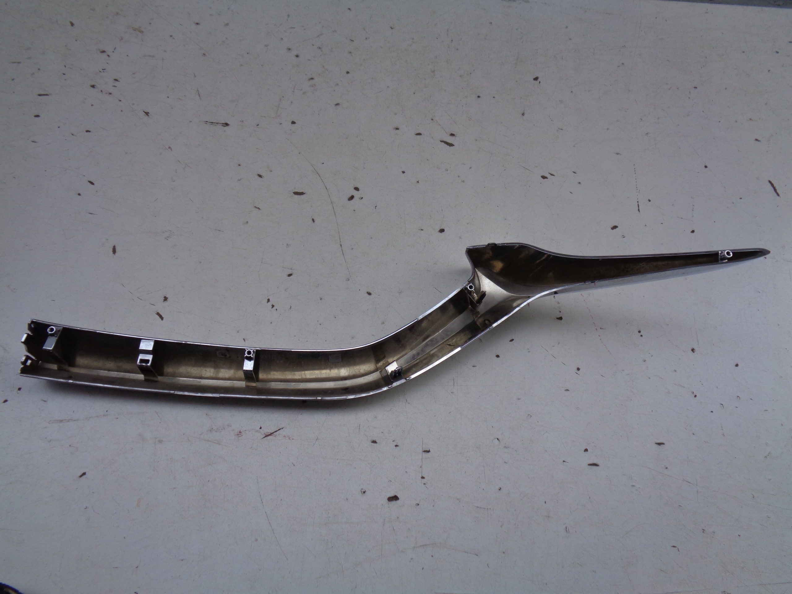 CHROM grille of a bumper right front MAZDA CX5 II 17