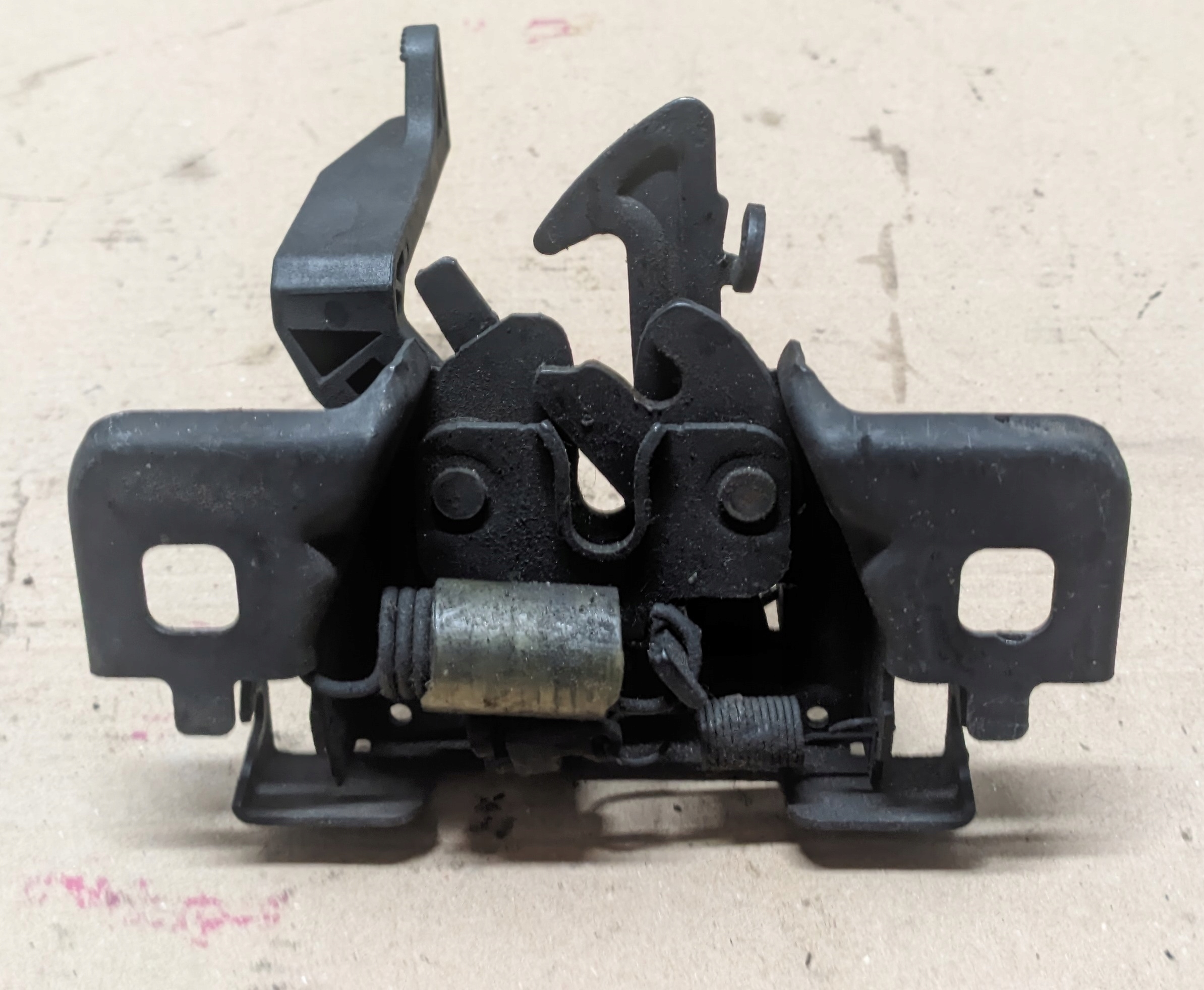 DACIA SANDERO II STEPWAY 1.4 B 13R bonnet latch lock 656017676R