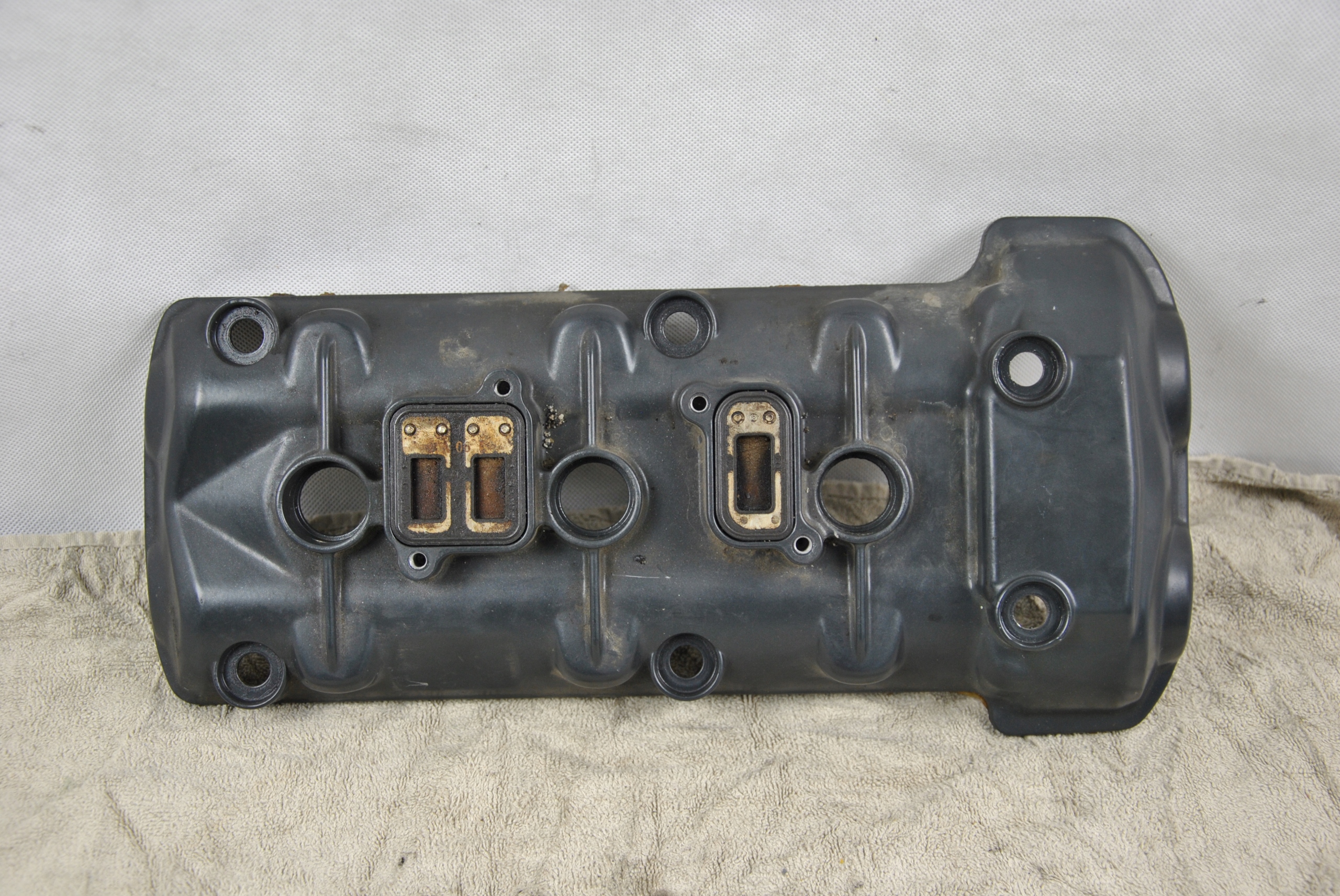 00902 - Кришка Клапана Triumph Tiger Explorer 1200