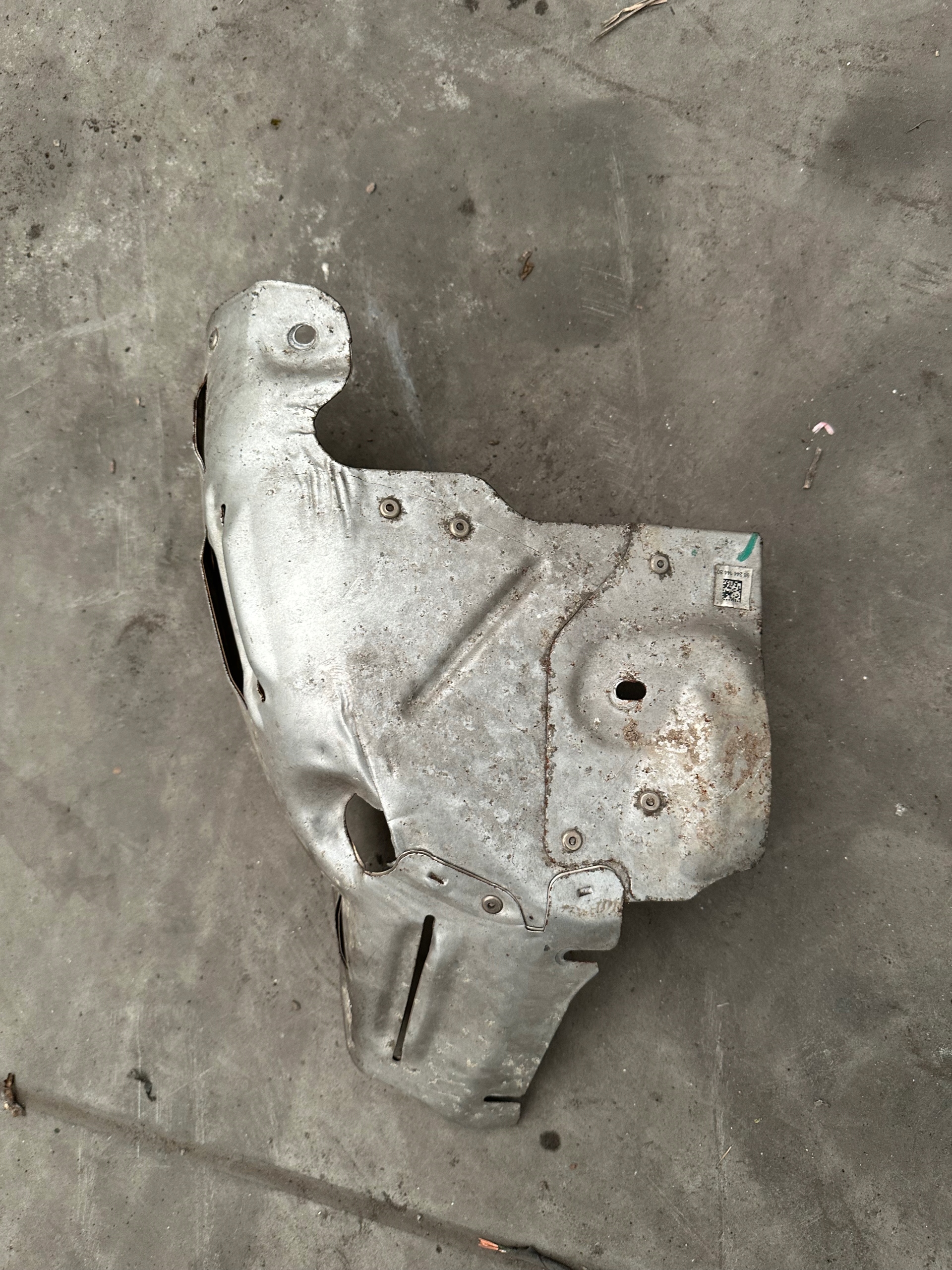CITROEN DS7 1.6 THP Blende Abdeckung TERMICZNA