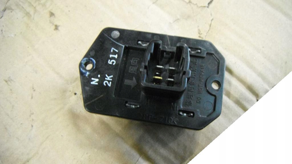 YARIS II 2 2005r-2011r REZYSTOR DMUCHAWY 2K517