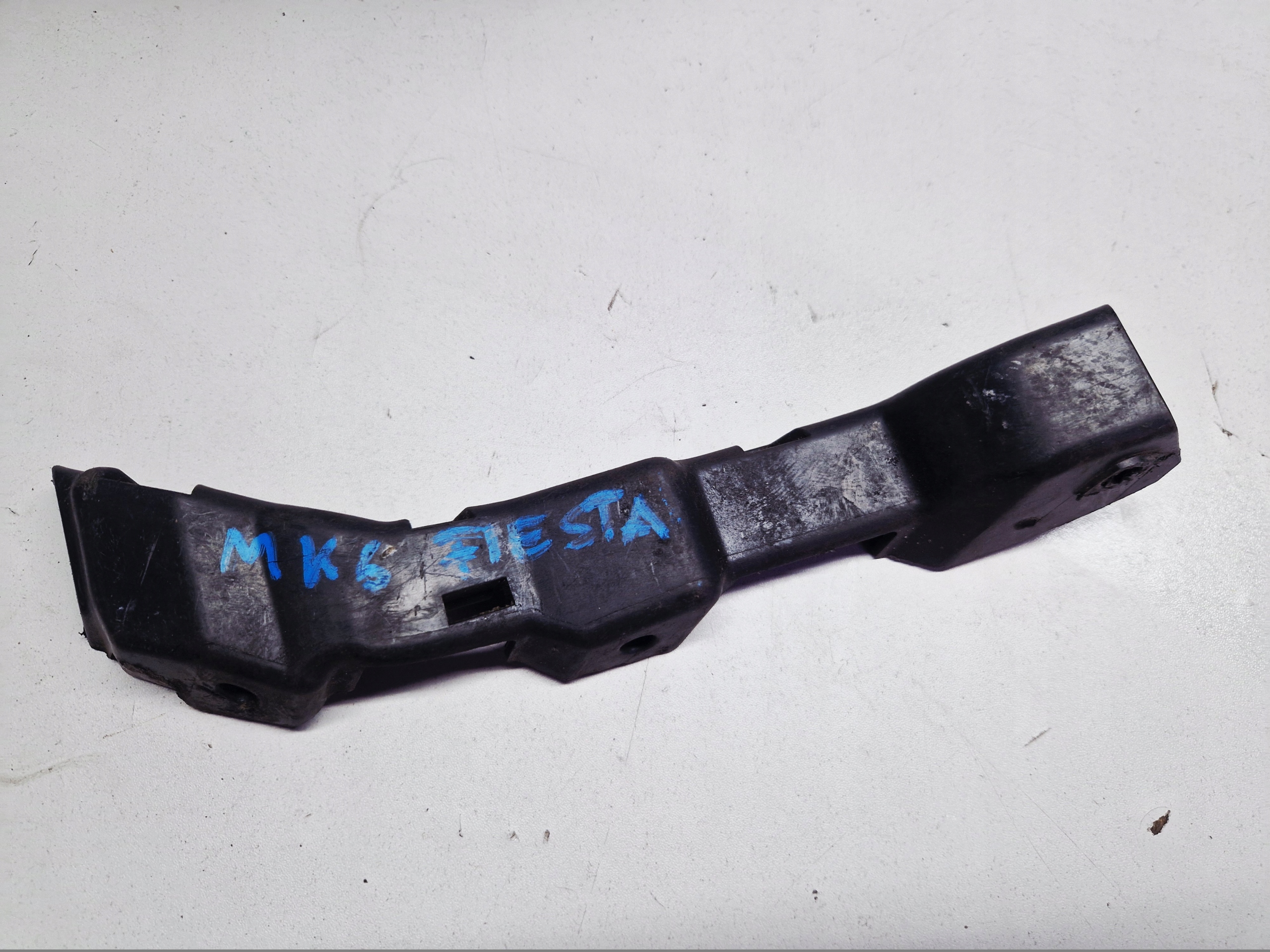 FORD FIESTA MK6 bumper bracket left rear part 2S61-17A882-BF