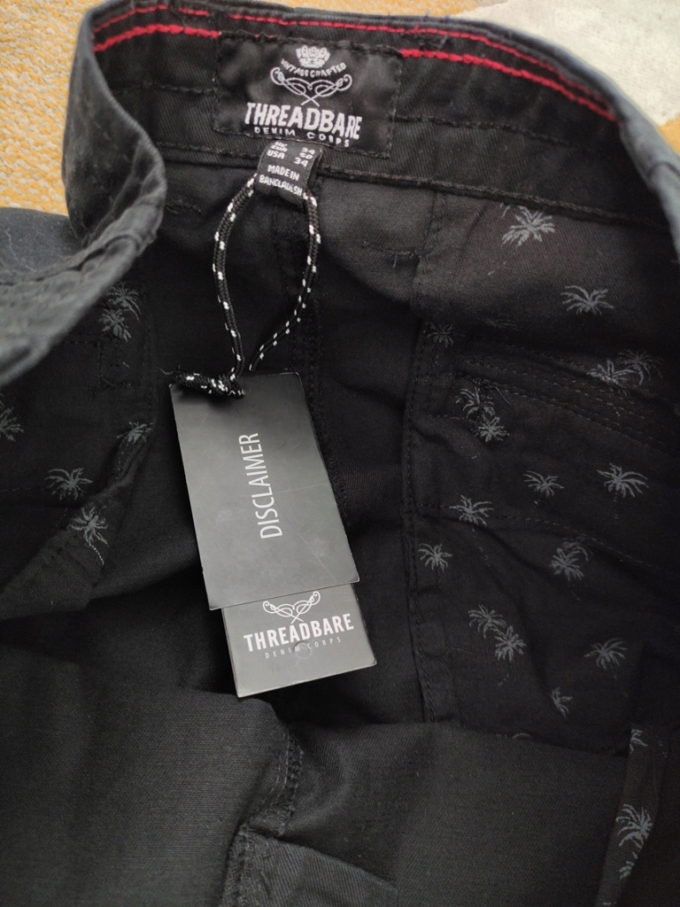 threa a dbare BOJÓWKI SPODENKI 50 Kolor czarny