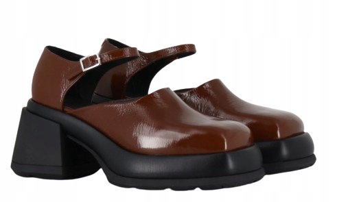 Městské Hnědé Lakované Sandály Na Černém Podpatku 38 4AA