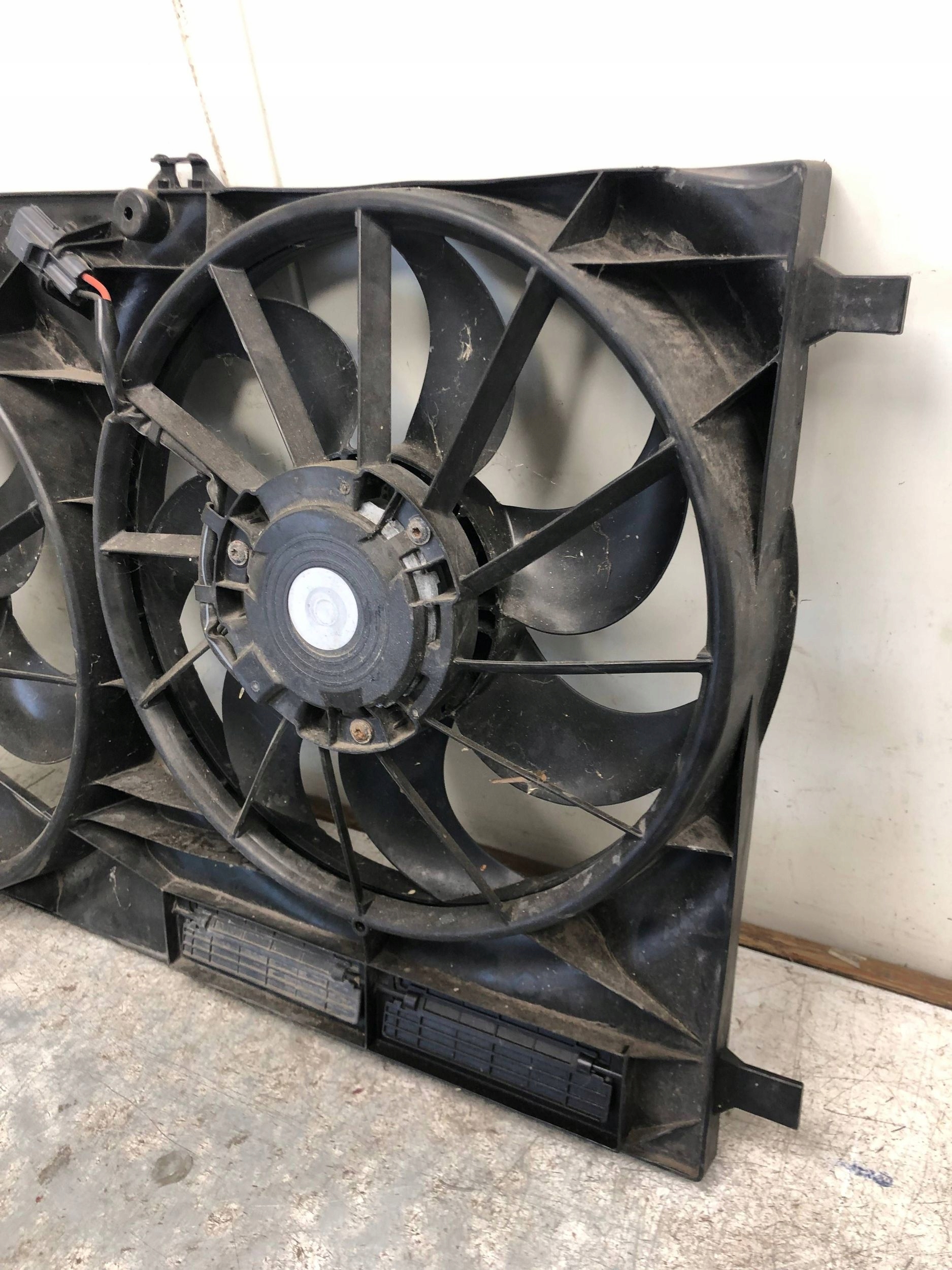 Ventilateurs Radiateur FORD CUSTOM GK21-8C607-AC