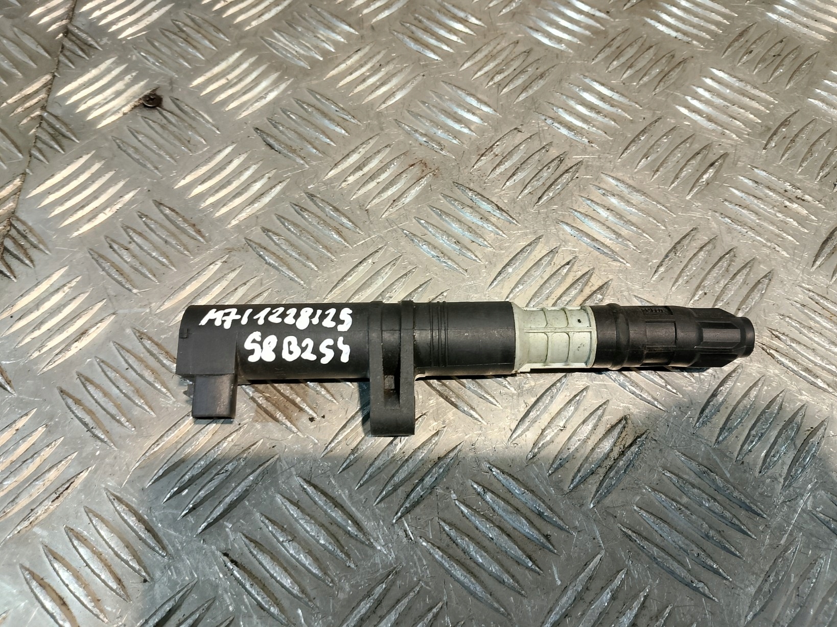 coil ignition RENAULT CLIO III 3 1.6 B 633213E