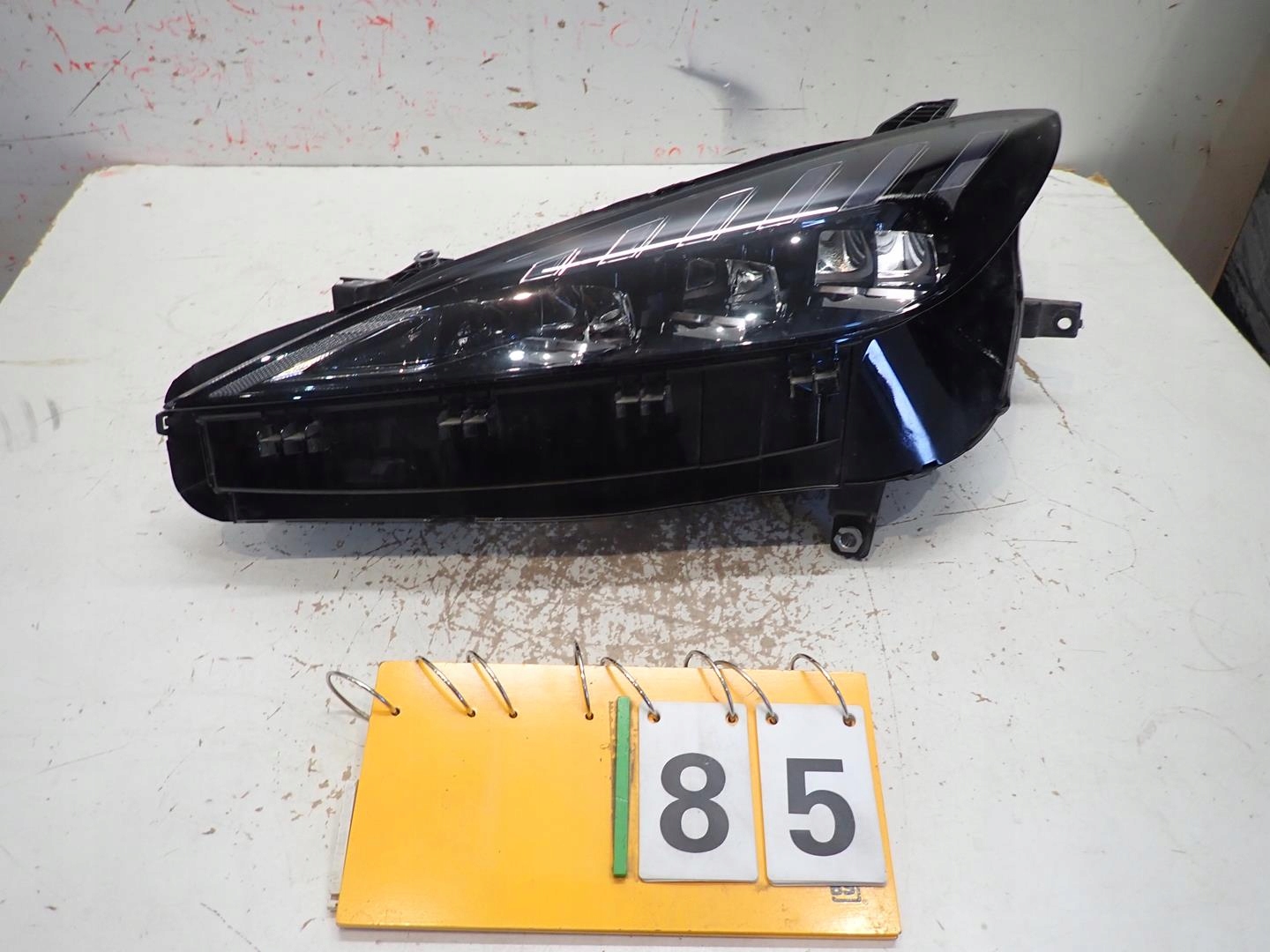 light front front left MG 4 MG4 2022- FULL LED