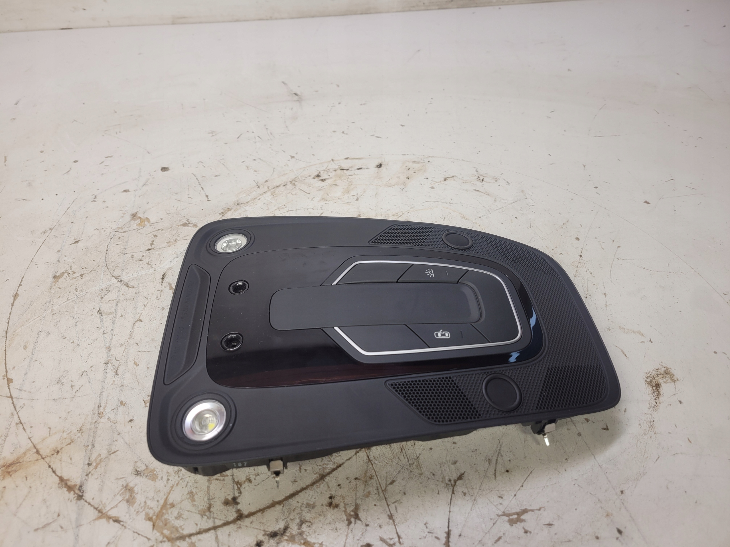 FANALE CIELO INTERNO AUDI A4 B9 8W0947135D LED 6PS