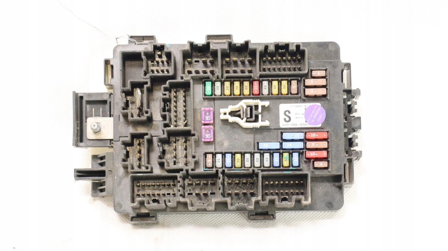 TESLA MODEL S X SKRZYNKA BEZPIECZNIKÓW 1034409-00A Producent części Tesla