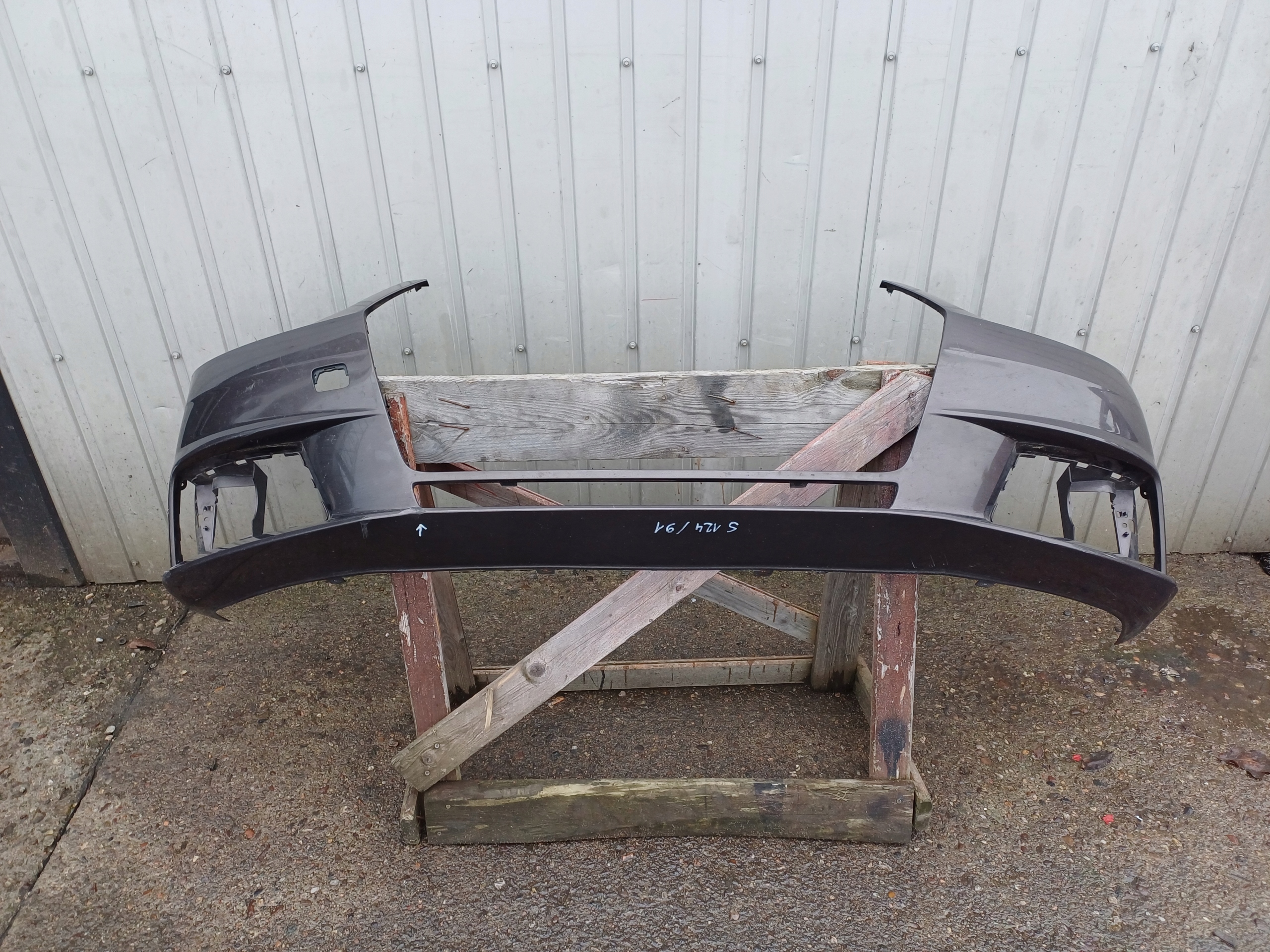 AUDI A4 B9 15- ZDERZAK PRZEDNI PRZÓD 8W0807437