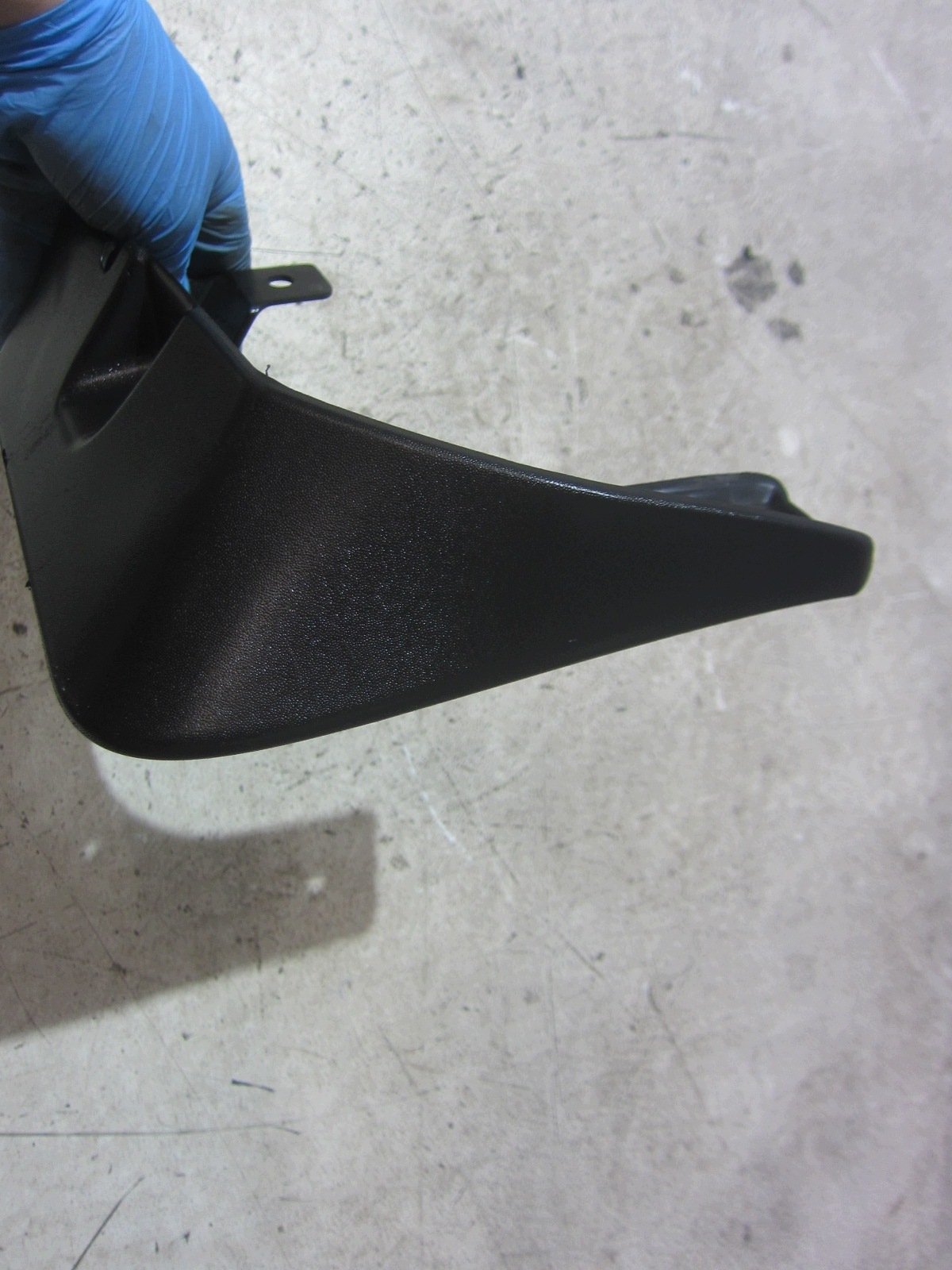 KIA SORENTO IV MQ4 mud flap mud flaps front front running board 86832-P2000 23R