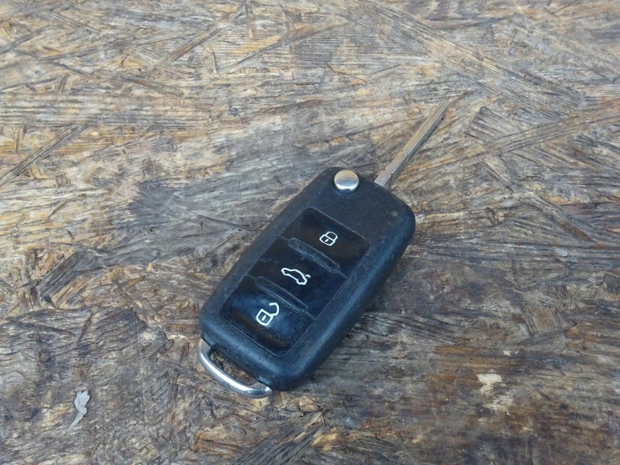 VW GOLF VI 08-12 KLUCZYK PILOT OEM 5K0837202