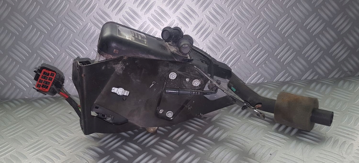 Range Rover Evoque 2 0 TB Webasto BJ32 18K463 AB Part manufacturer Webasto