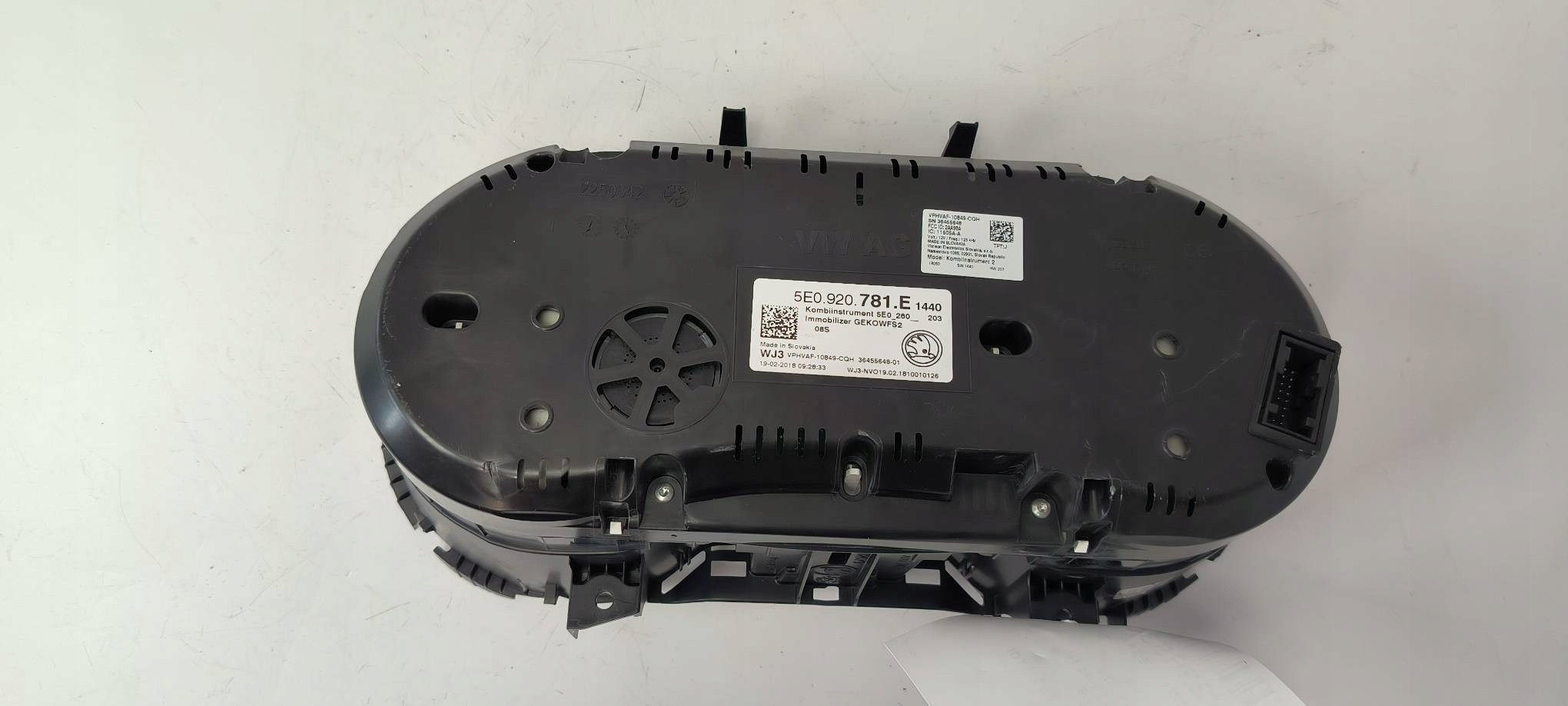 dials clock EU 5E0920781E SKODA OCTAVIA III