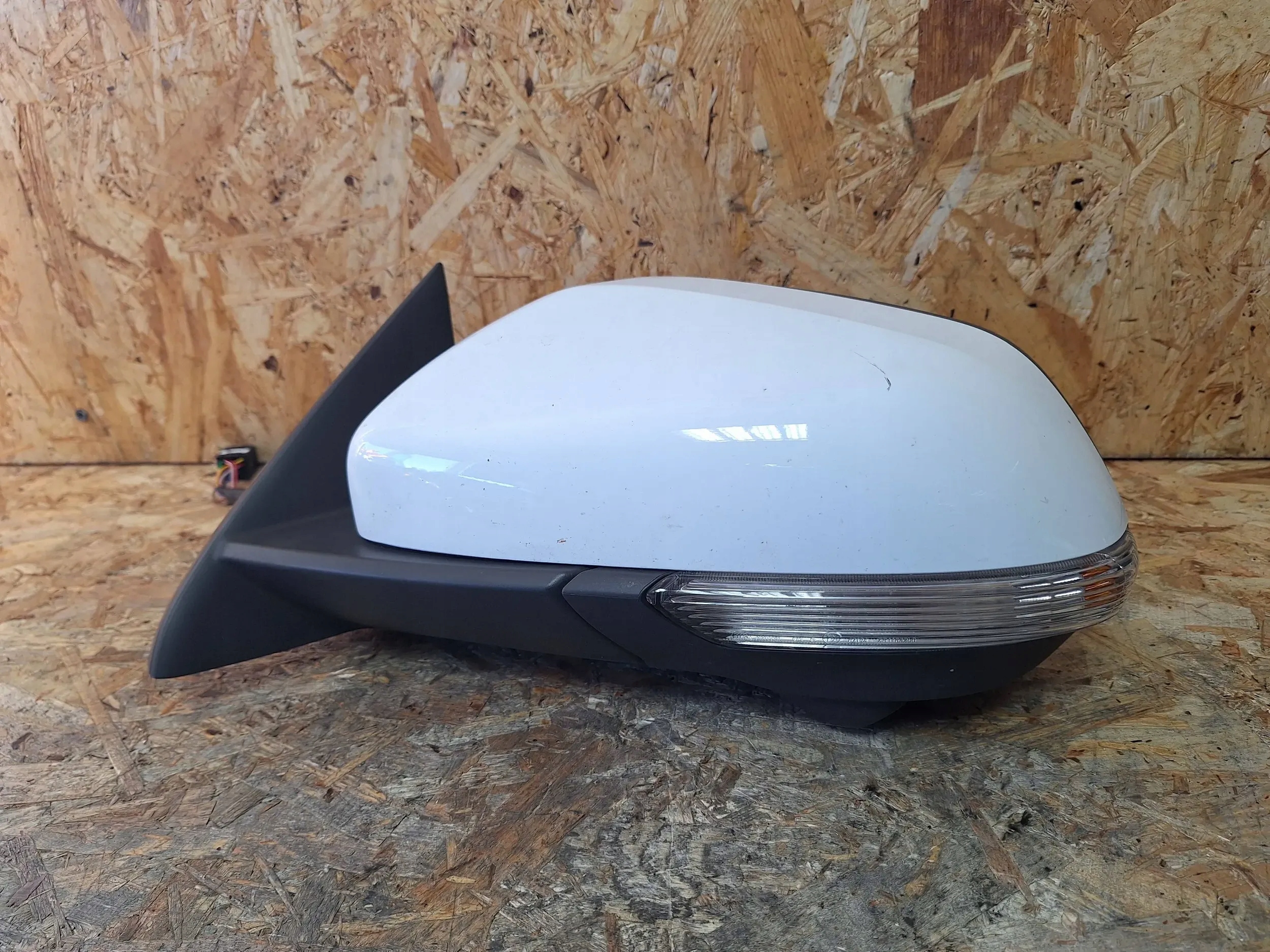 mirror left MG ZS 13PIN EU