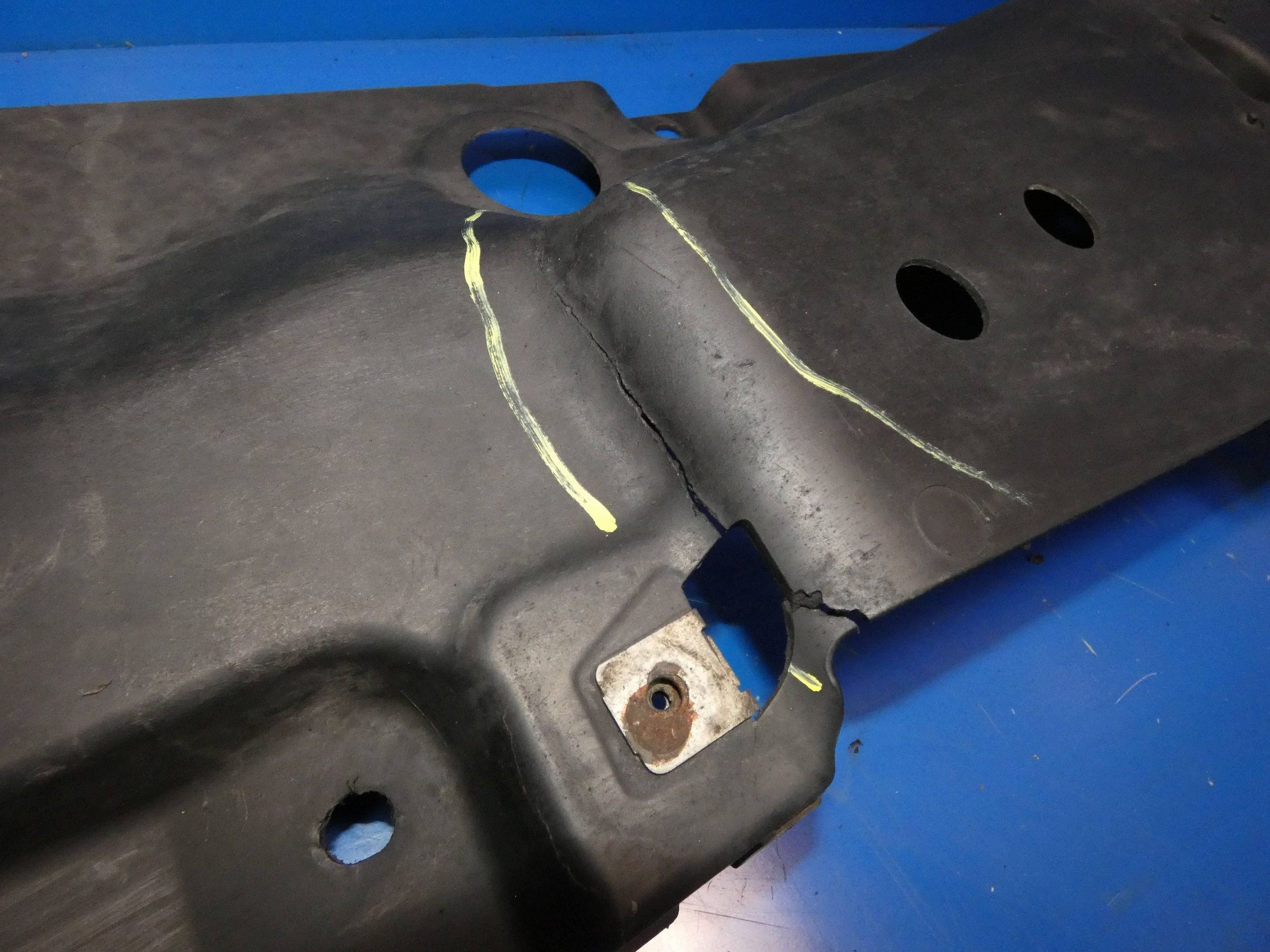 MERCEDES ML W166 cover chassis below bumper engine