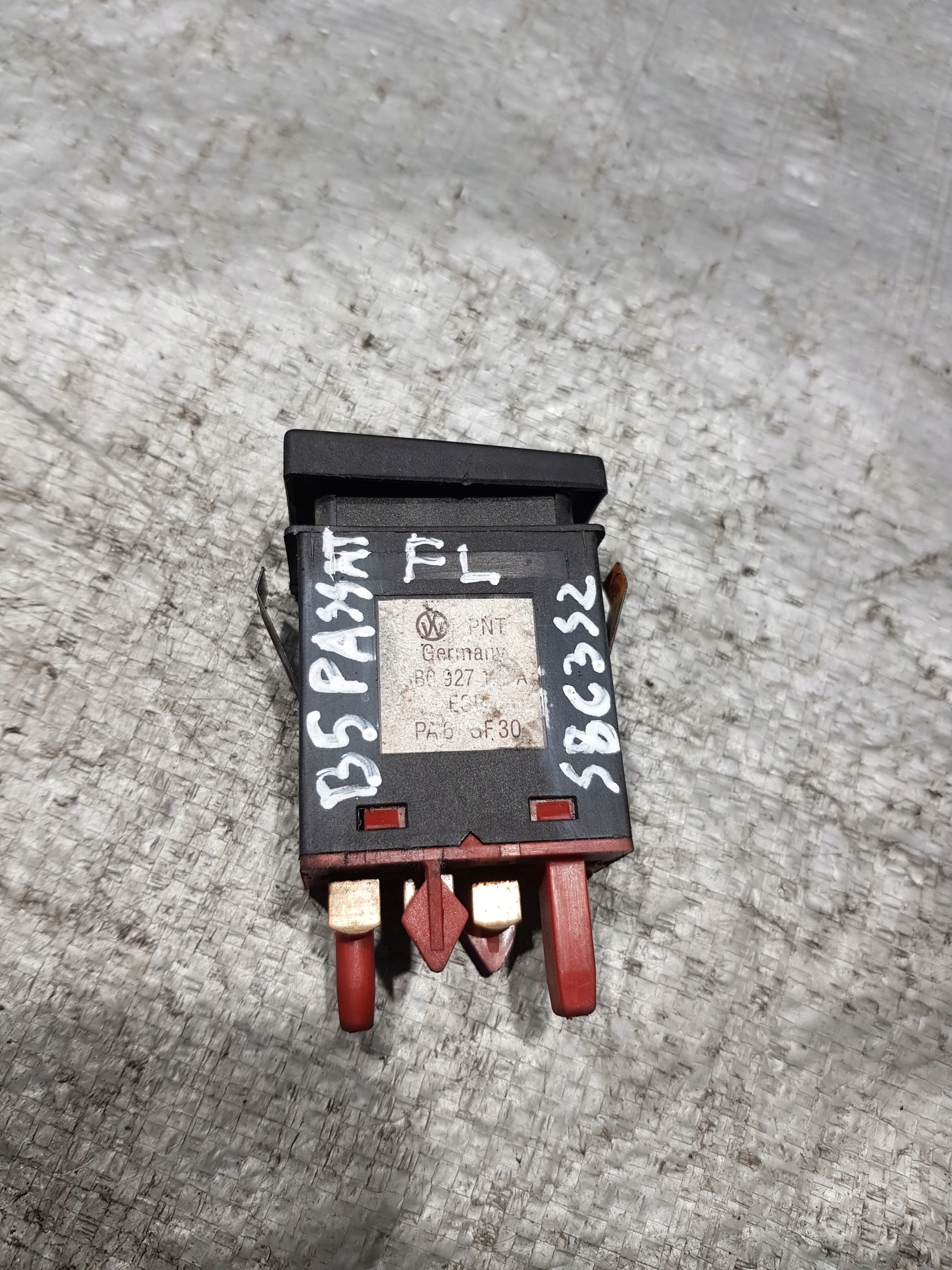 switch ESP VW PASSAT B5 3B0927134A