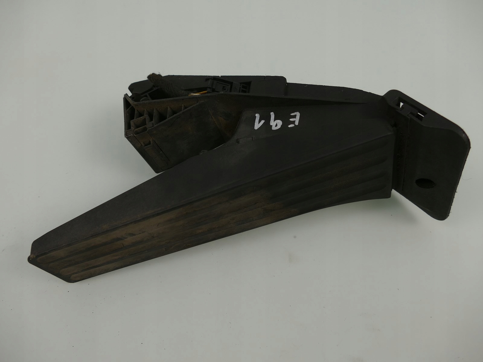 педаль газа BMW OE 6789999