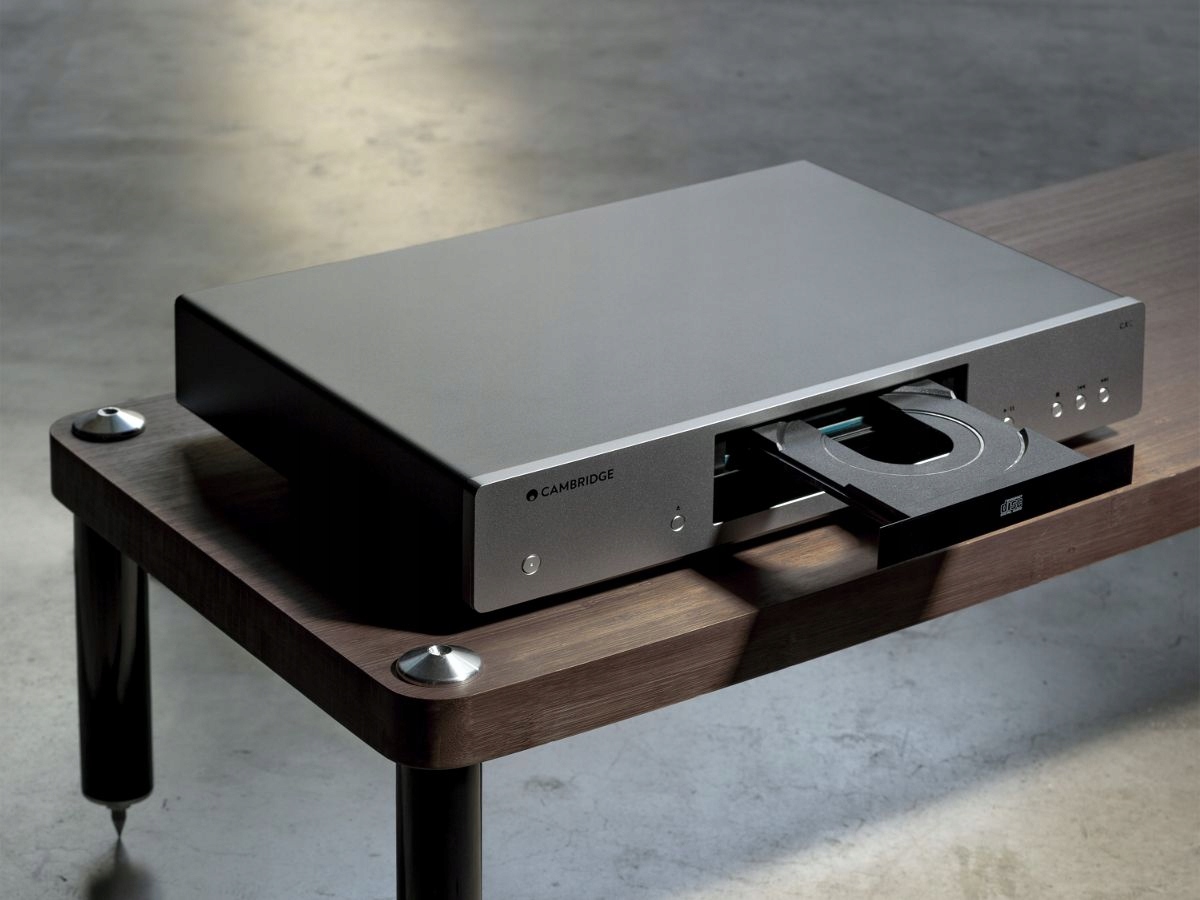 CAMBRIDGE AUDIO CXC ODTWARZACZ TRANSPORT PŁYT CD Głębokość produktu 31.5 cm